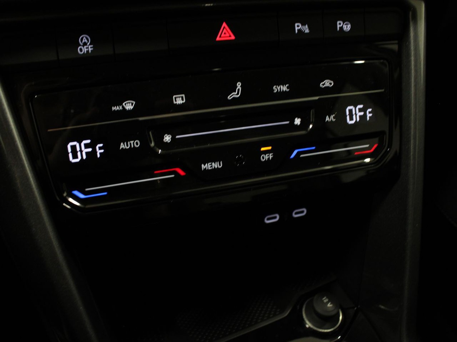 21 - Volkswagen T-Roc 1.0 tsi 115cv style