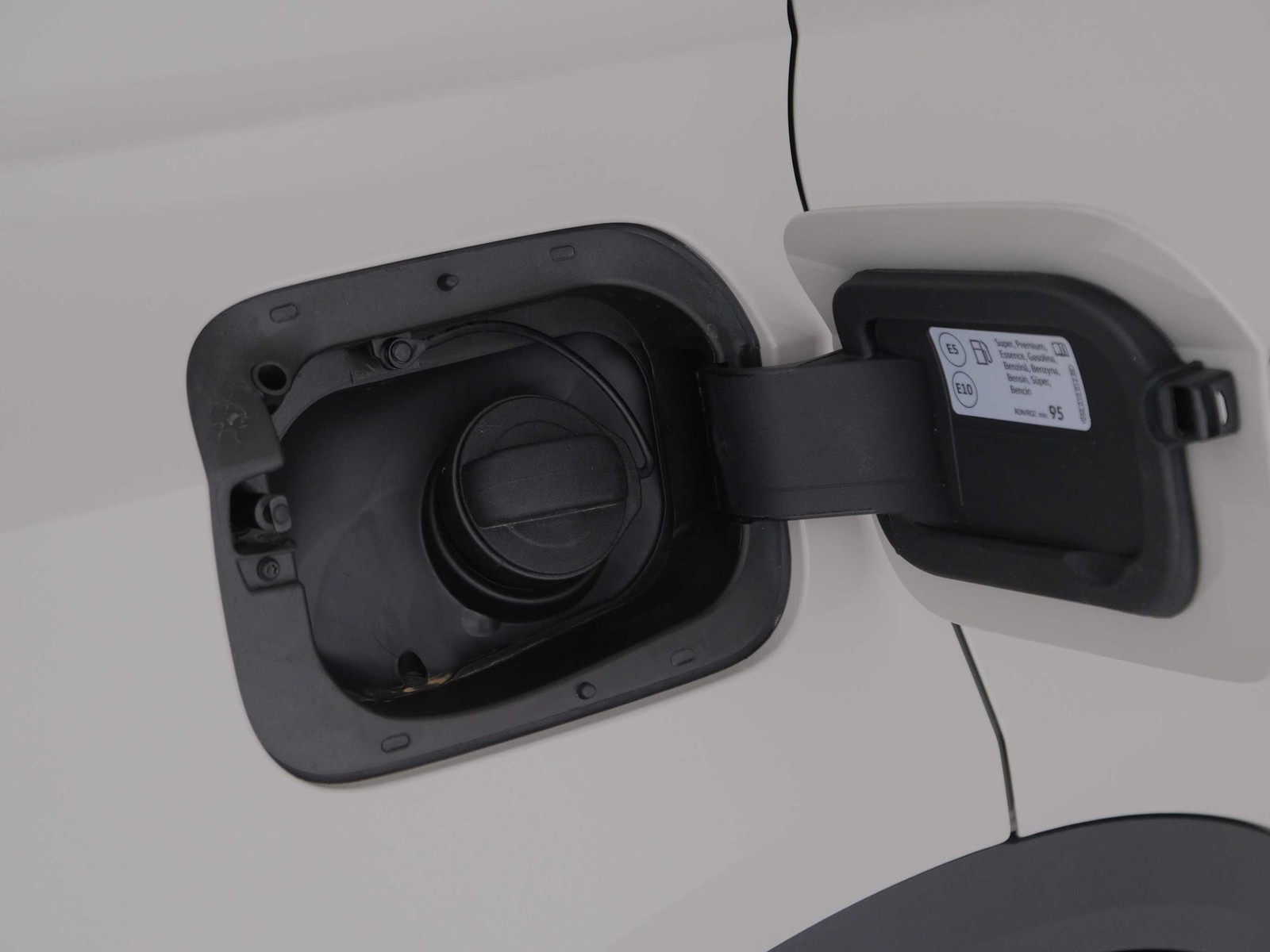 36 - Volkswagen T-Roc 1.5 tsi act style dsg