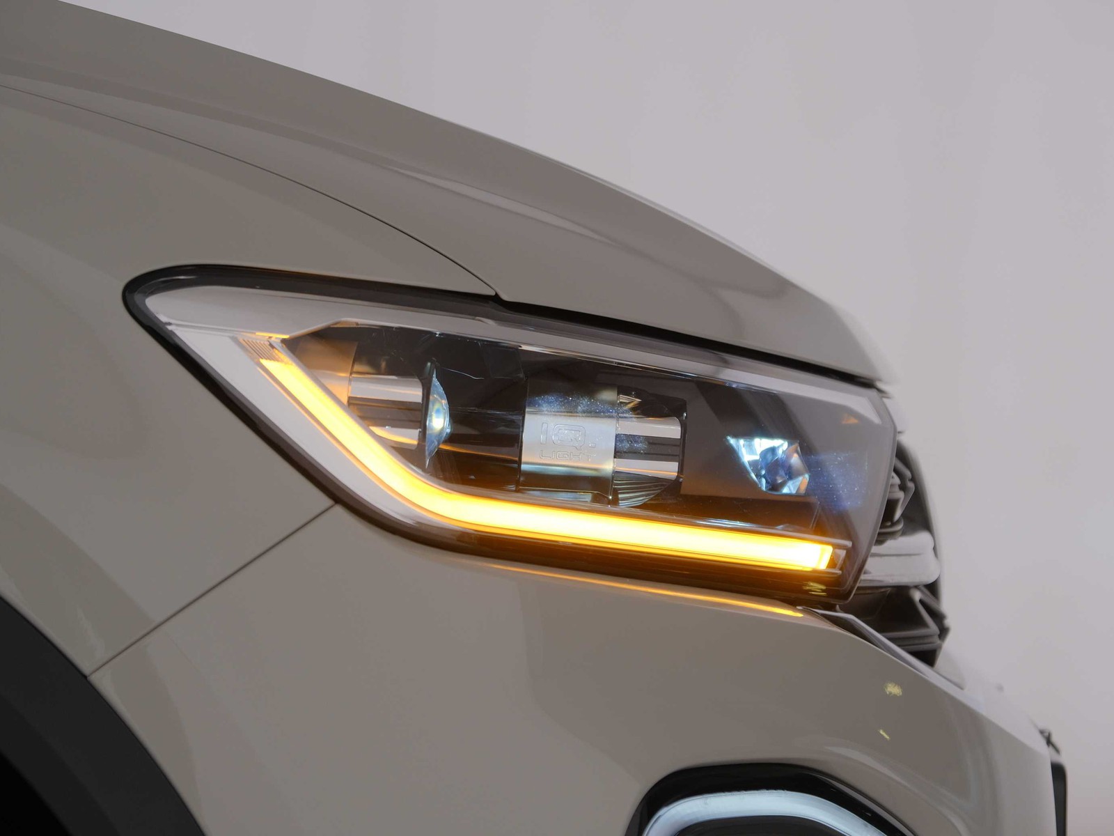 40 - Volkswagen T-Roc 1.5 tsi act style dsg