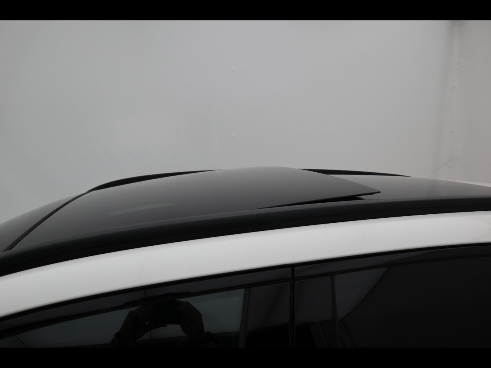 17 - Mercedes GLC suv 300 de plug in hybrid amg line advanced tech 4matic 9g-tronic