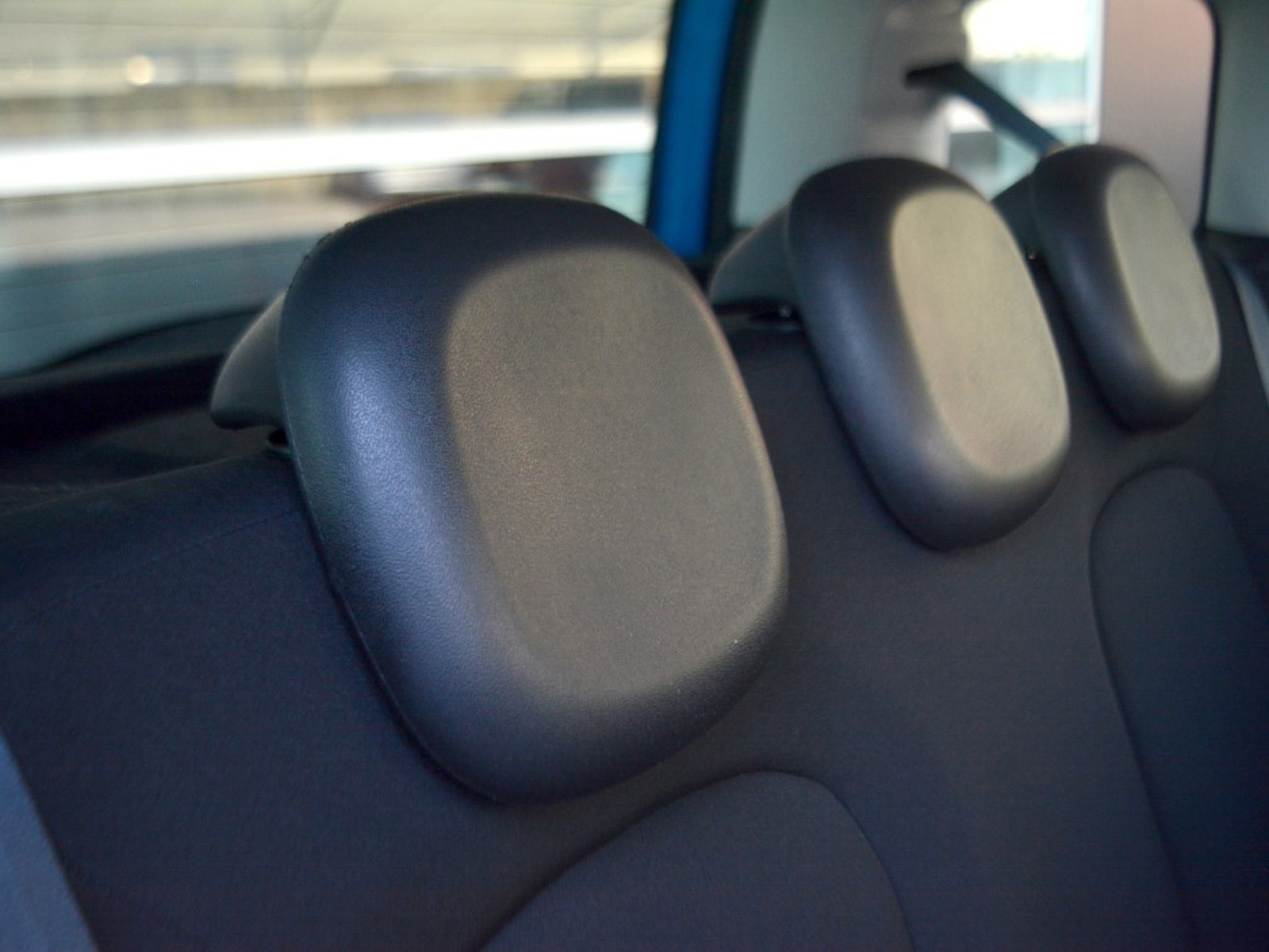 6 - Fiat Panda cross 1.0 firefly hybrid 70cv s&s 5p.ti