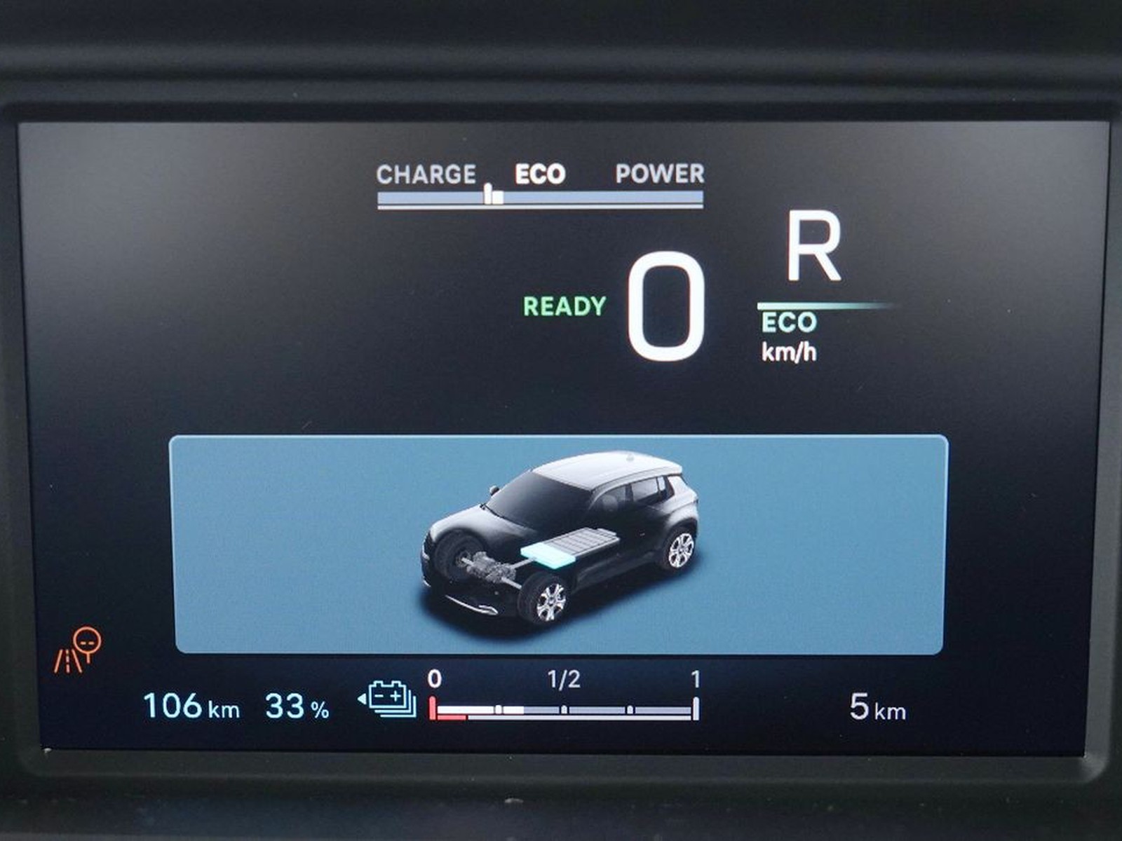 30 - Jeep Avenger full-electric longitude fwd auto