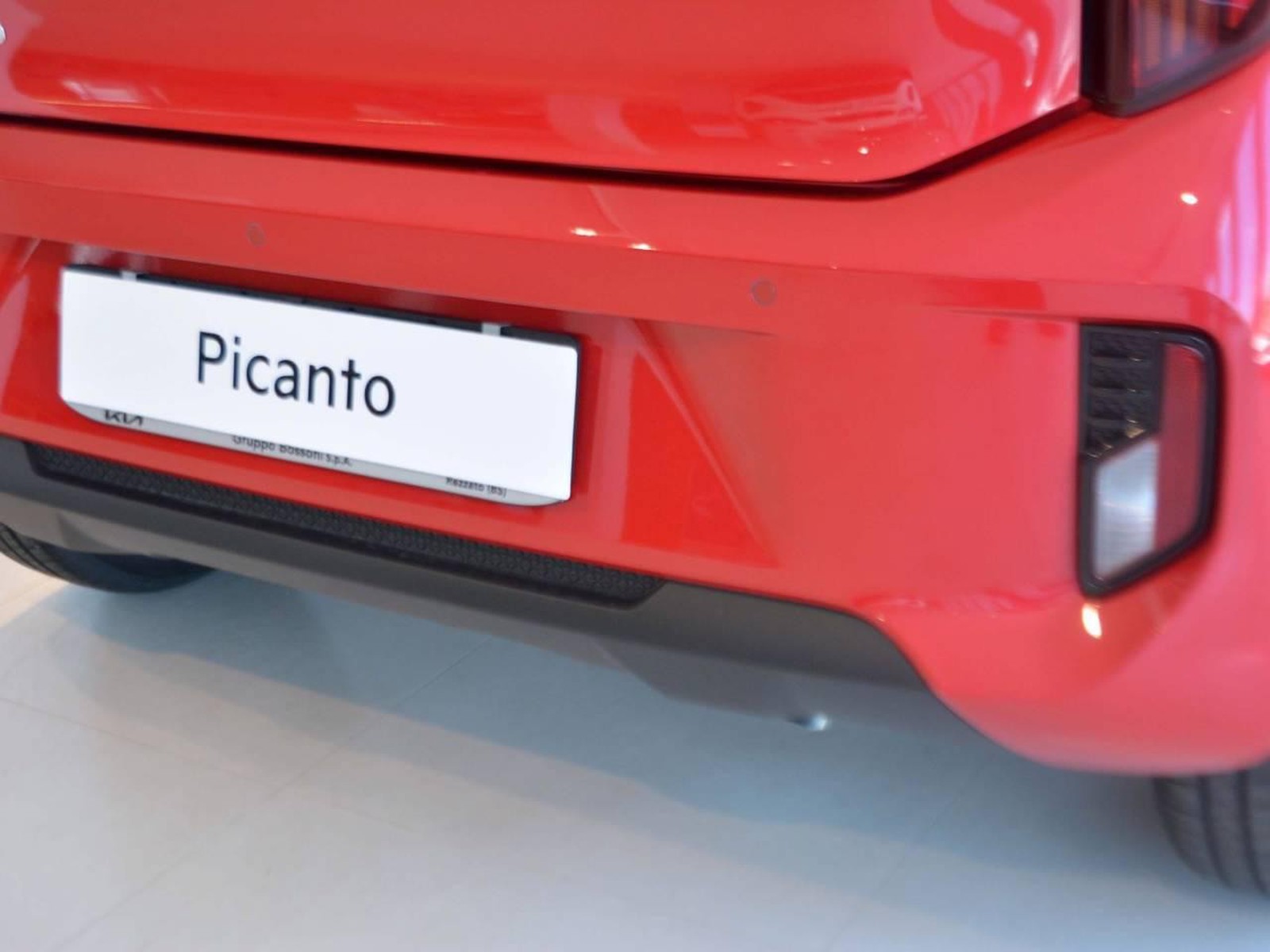 24 - Kia Picanto 1.0 mpi urban