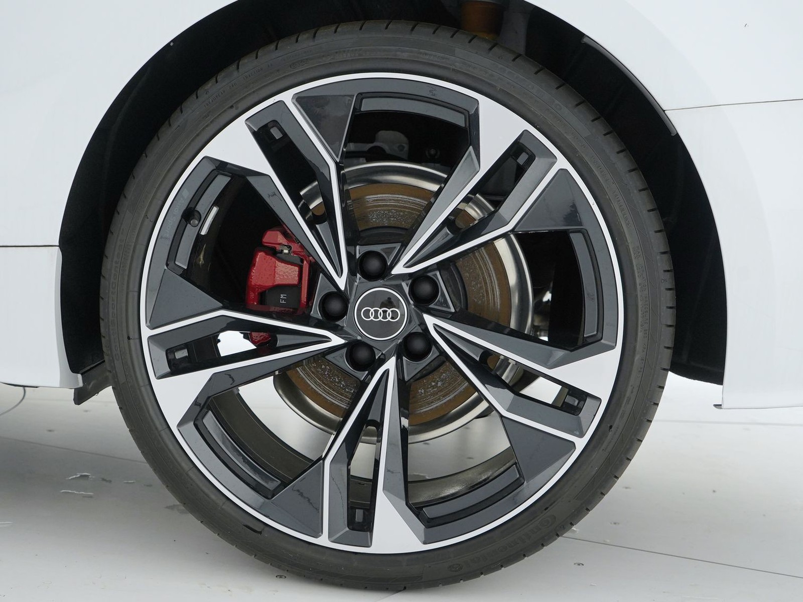 12 - Audi A5 Coupé 40 2.0 tdi mhev 204cv s line edition quattro s tronic