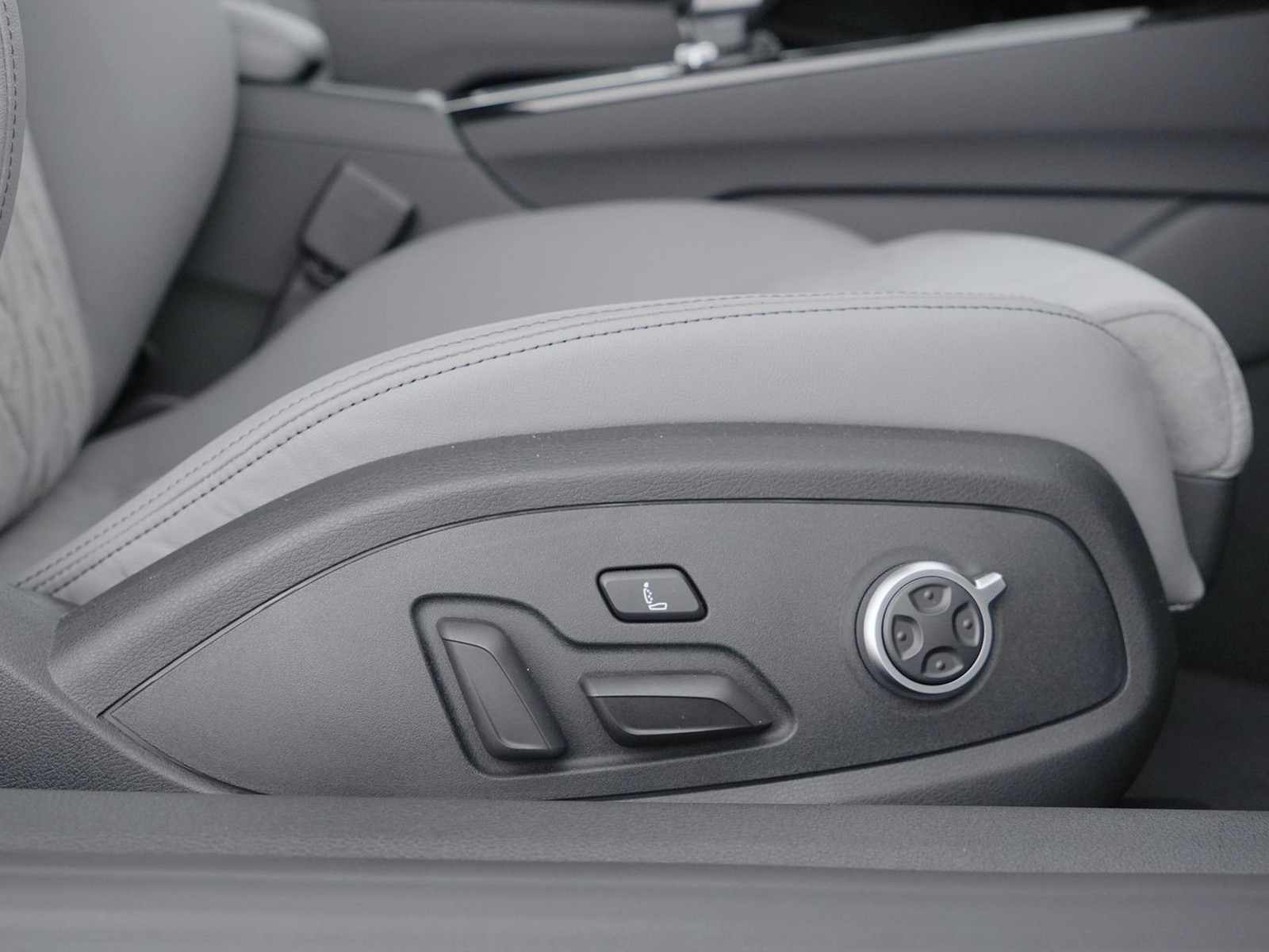 20 - Audi A5 Coupé 40 2.0 tdi mhev 204cv s line edition quattro s tronic