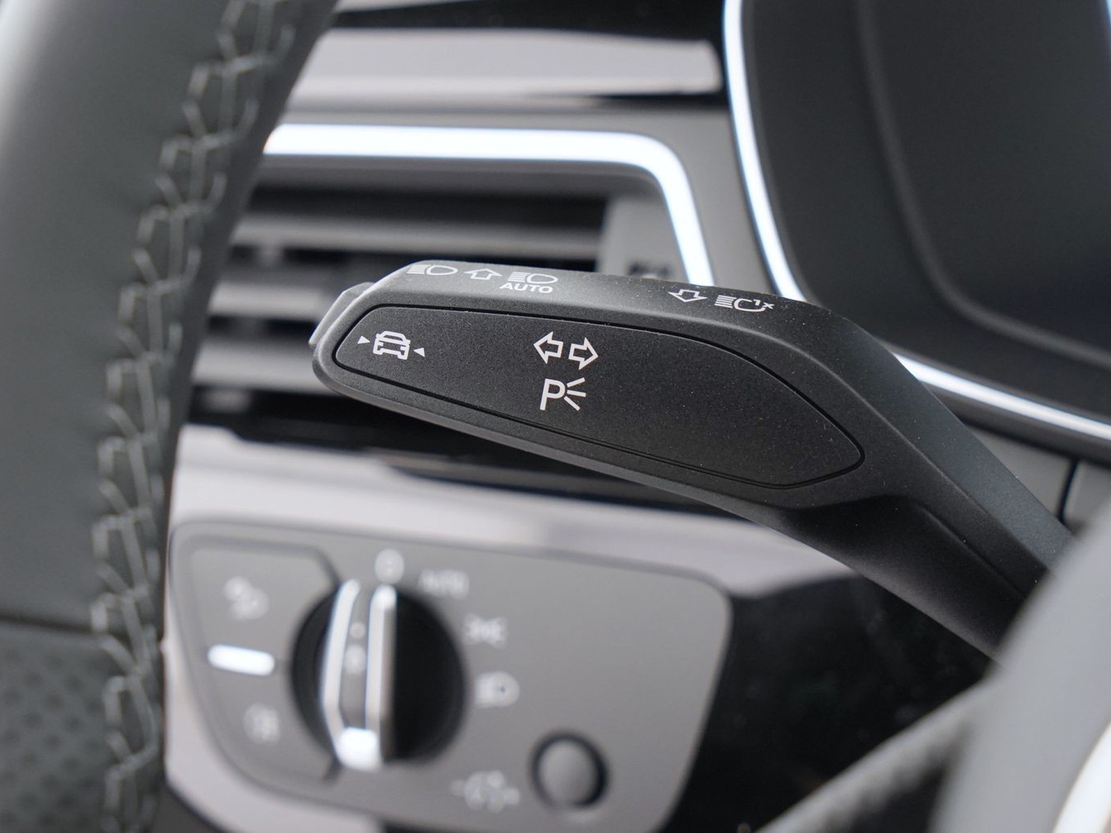 30 - Audi A5 Coupé 40 2.0 tdi mhev 204cv s line edition quattro s tronic