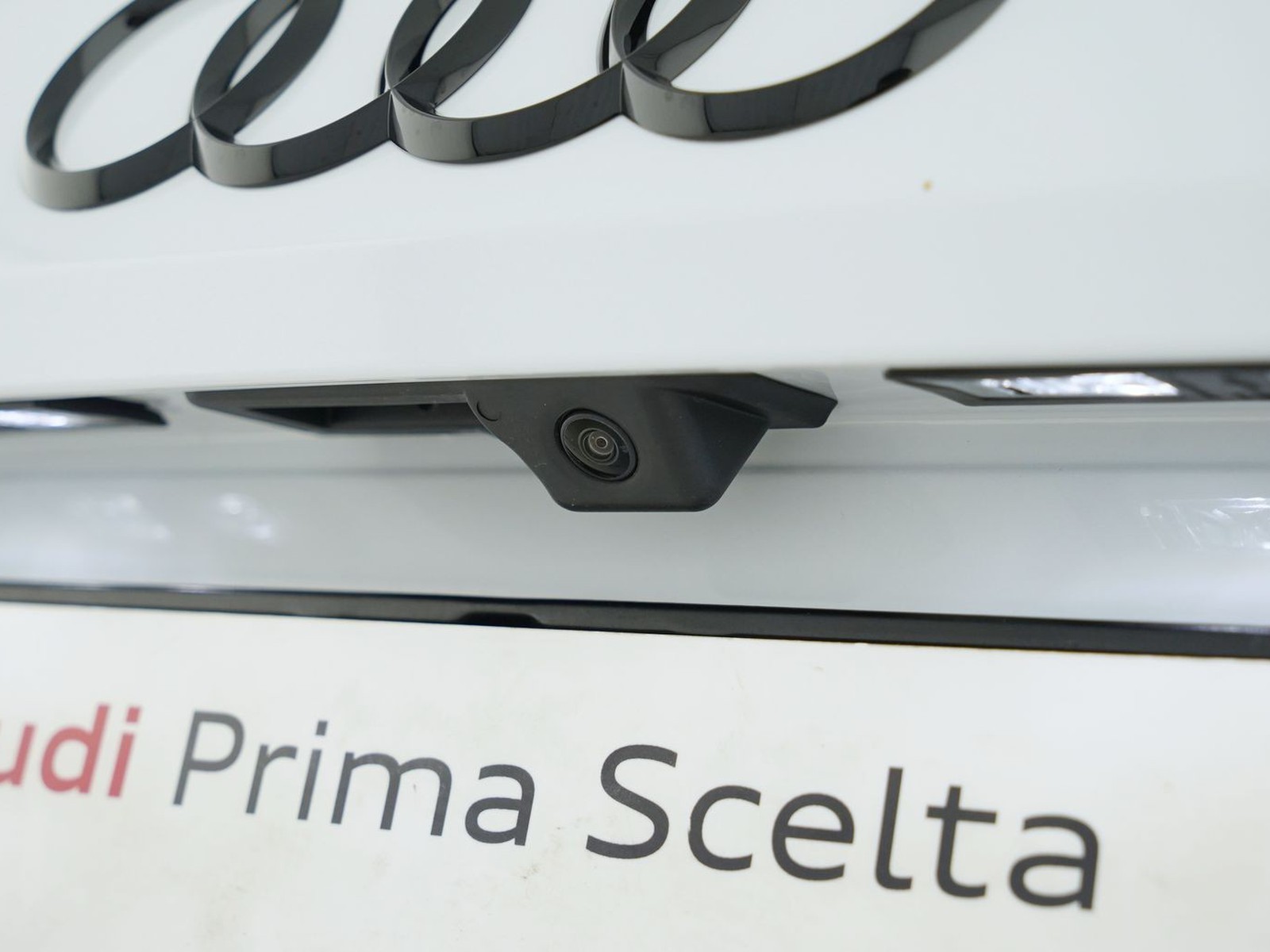 39 - Audi A5 Coupé 40 2.0 tdi mhev 204cv s line edition quattro s tronic