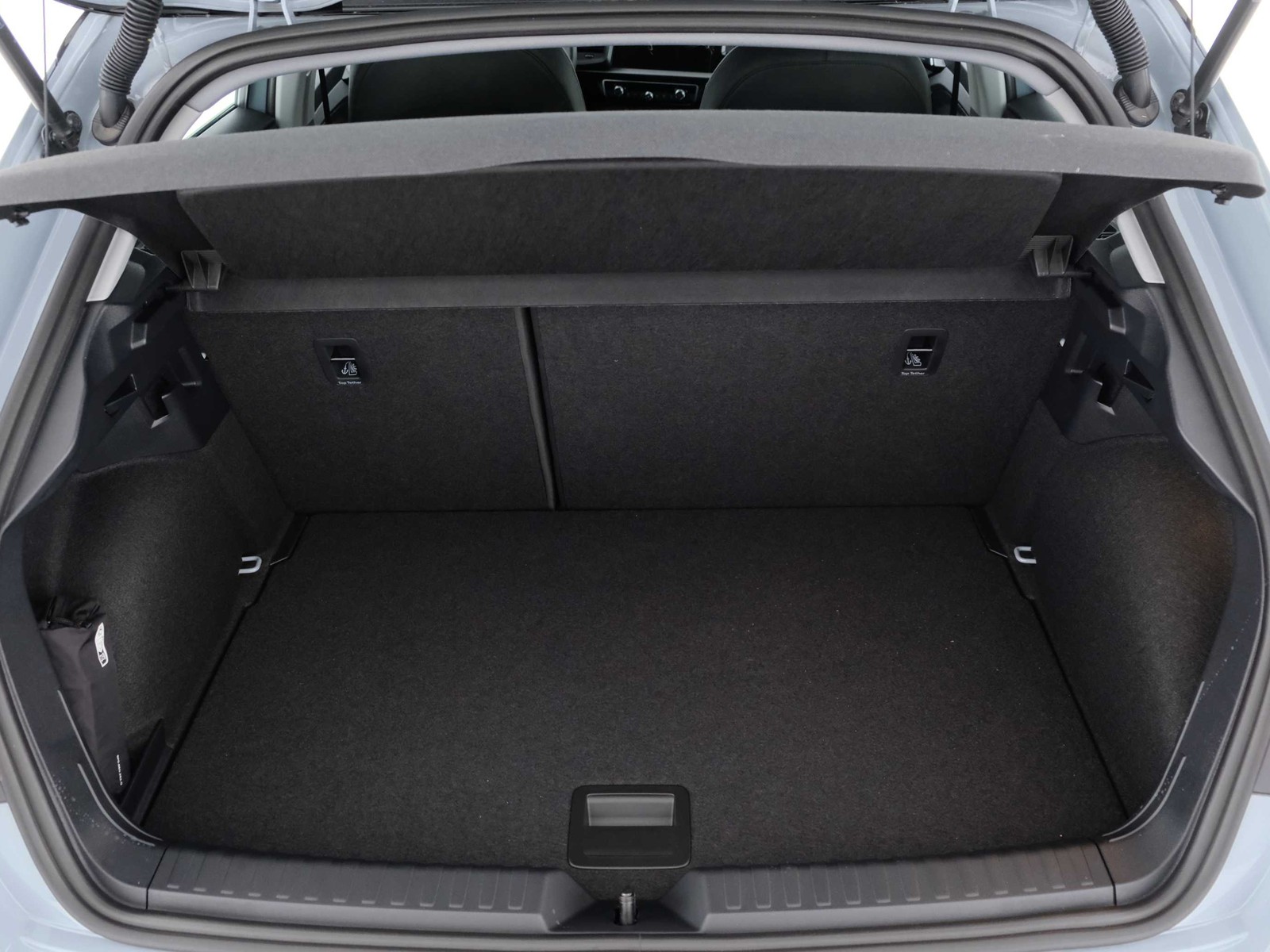 36 - Audi A1 allstreet 30 1.0 tfsi 116cv identity contrast