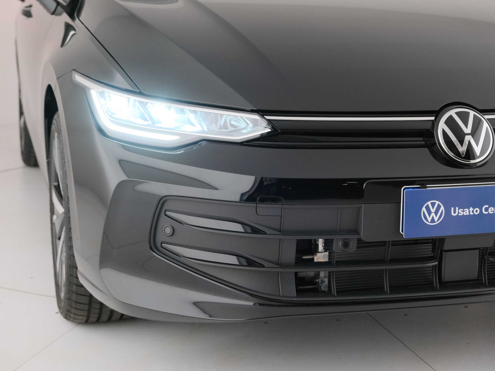 14 - Volkswagen Golf 1.5 tsi ehybrid 204cv edition plus dsg