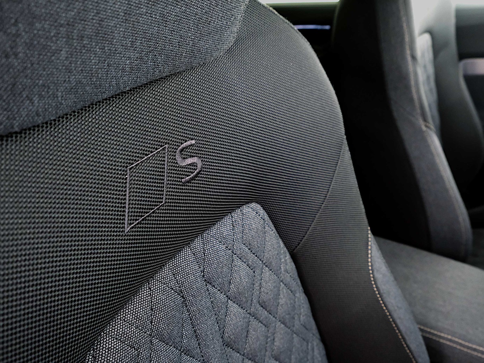 36 - Audi A5 berlina 2.0 tdi mhev+ 204cv launch edition one quattro s tronic