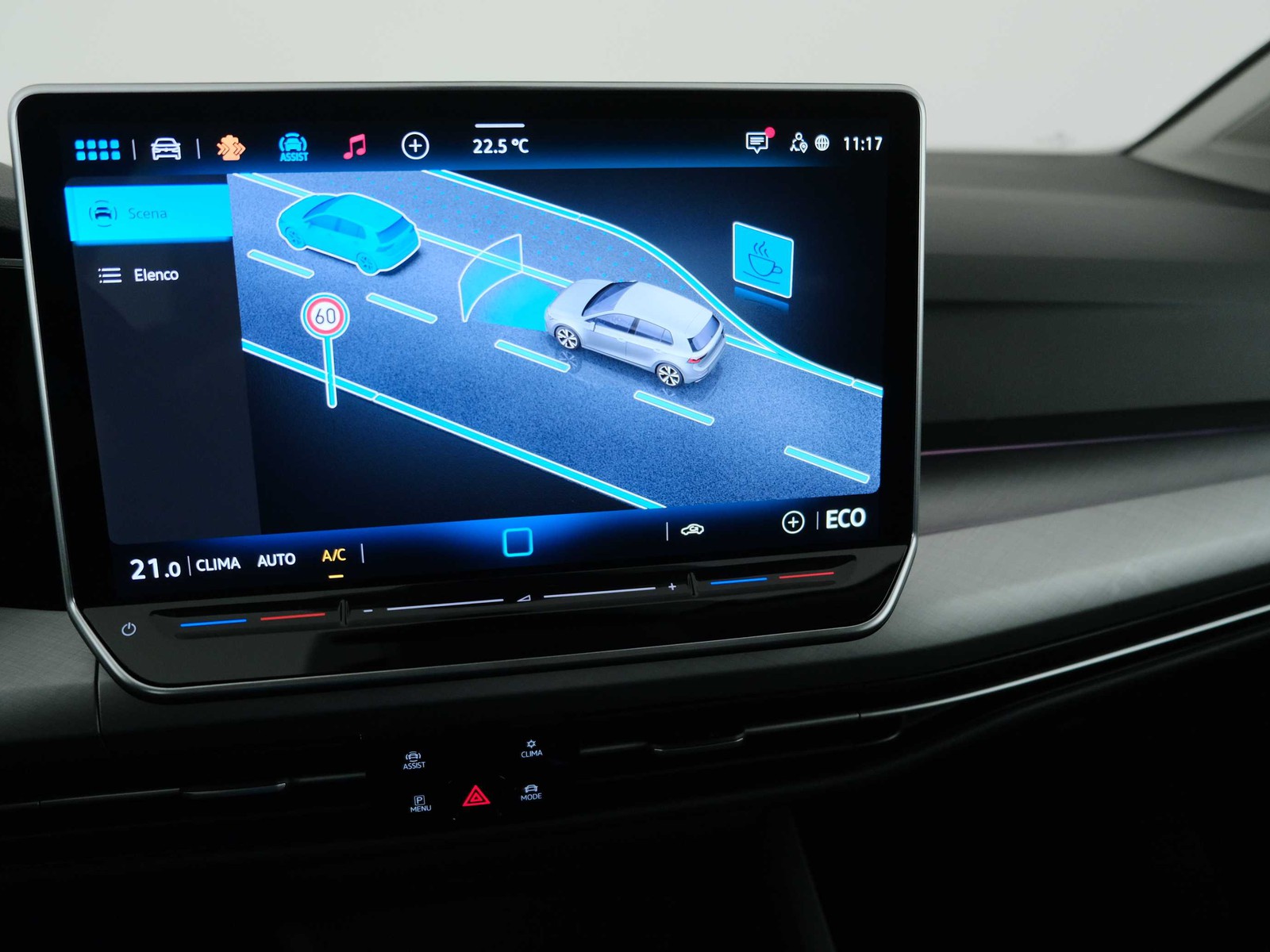 21 - Volkswagen Golf 1.5 tsi ehybrid 204cv edition plus dsg