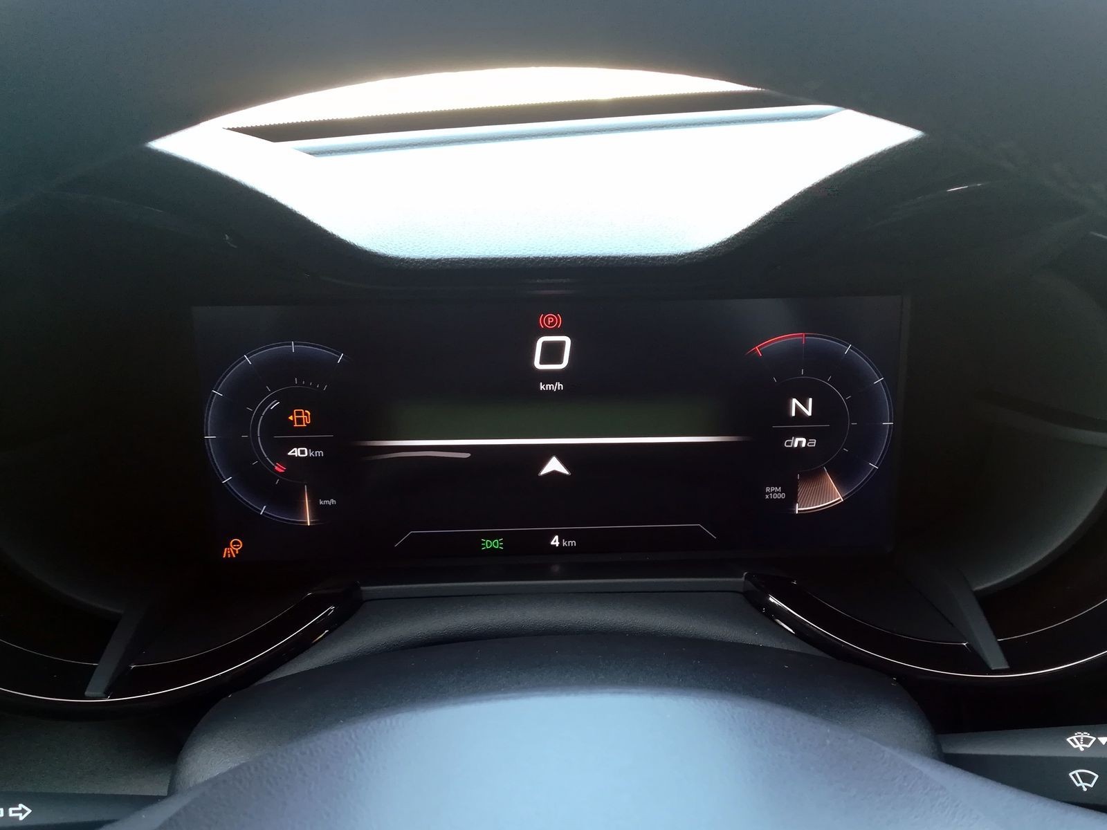 10 - Alfa Romeo Junior 1.2 hybrid 145cv ibrida speciale edct6