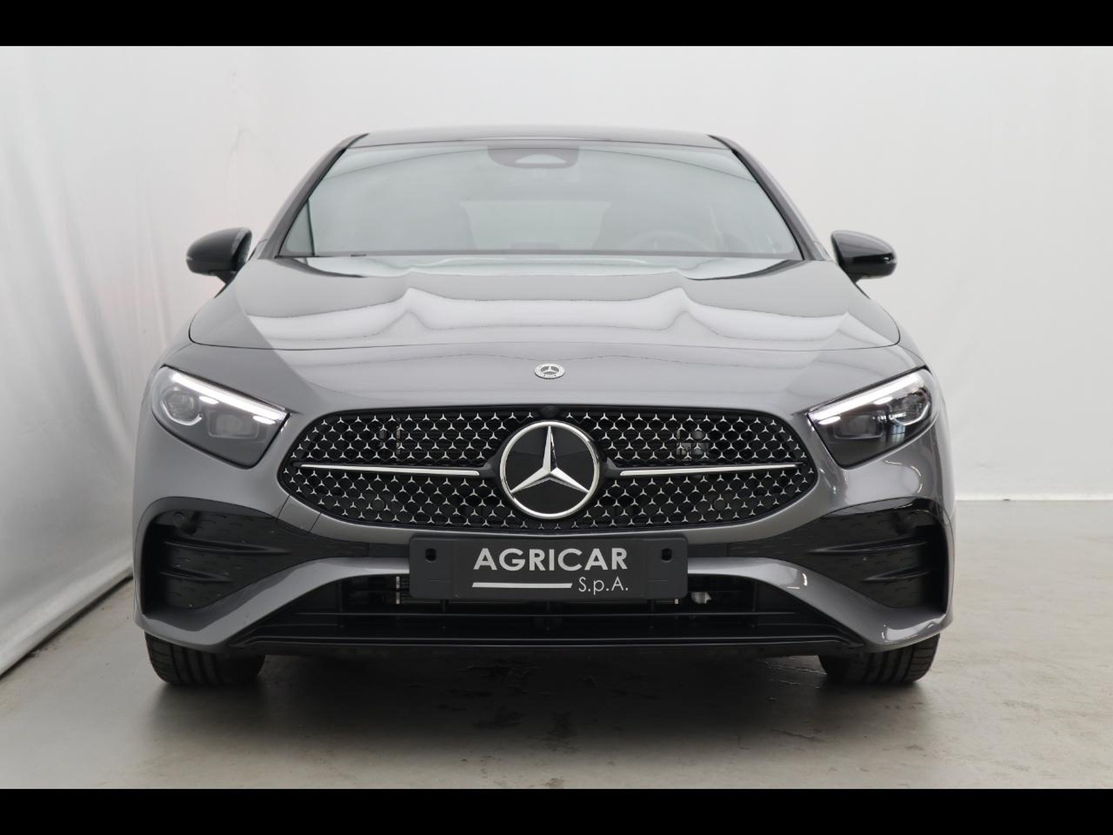 2 - Mercedes Classe A 250 e plug-in-hybrid amg line premium speedshift dct amg 8g