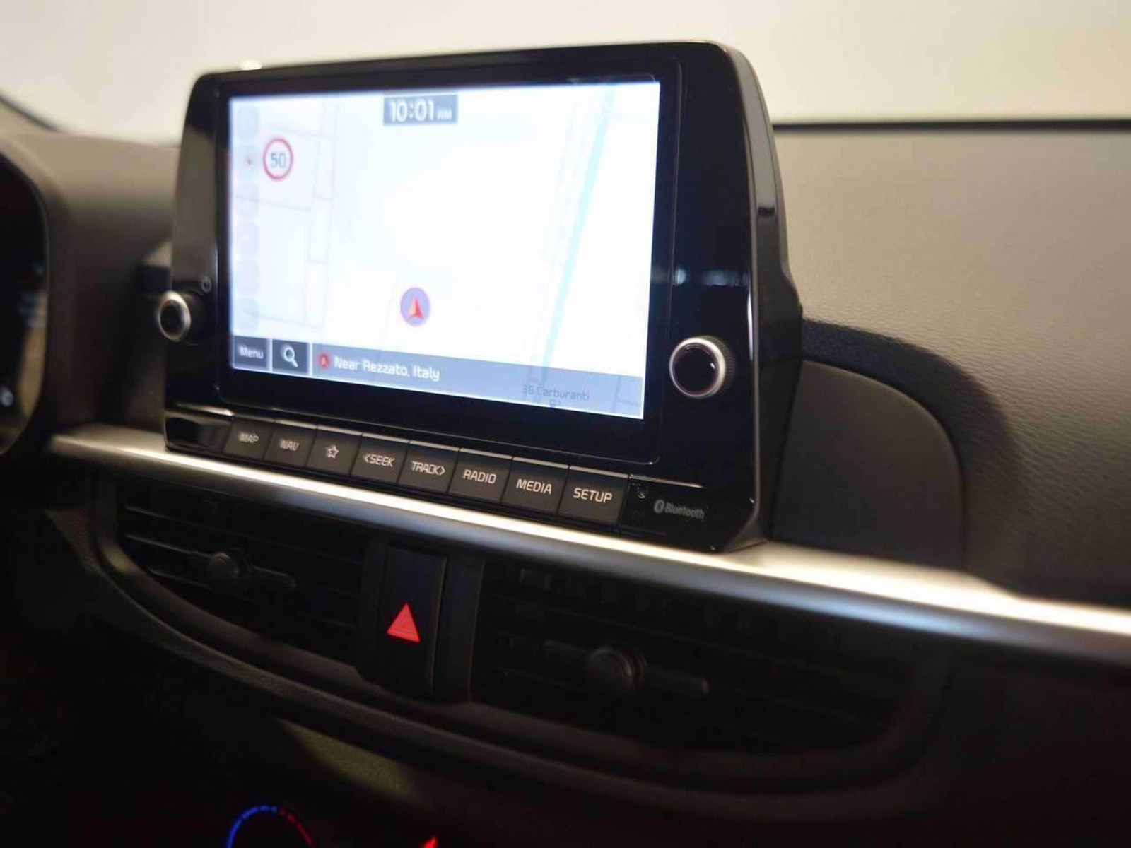 10 - Kia Picanto 1.0 mpi urban