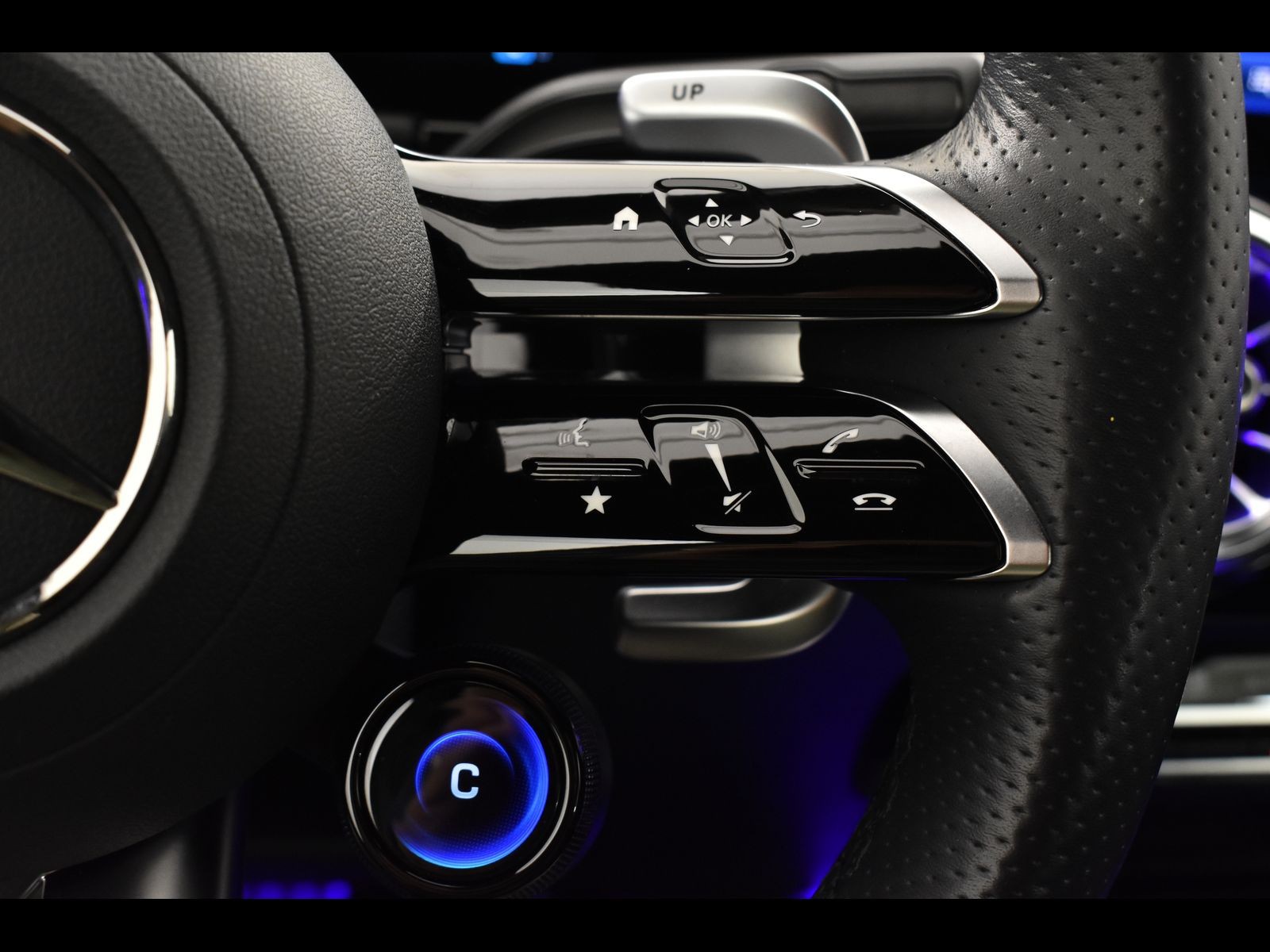 20 - AMG GLA amg 35 amg line advanced 4matic 8g-dct