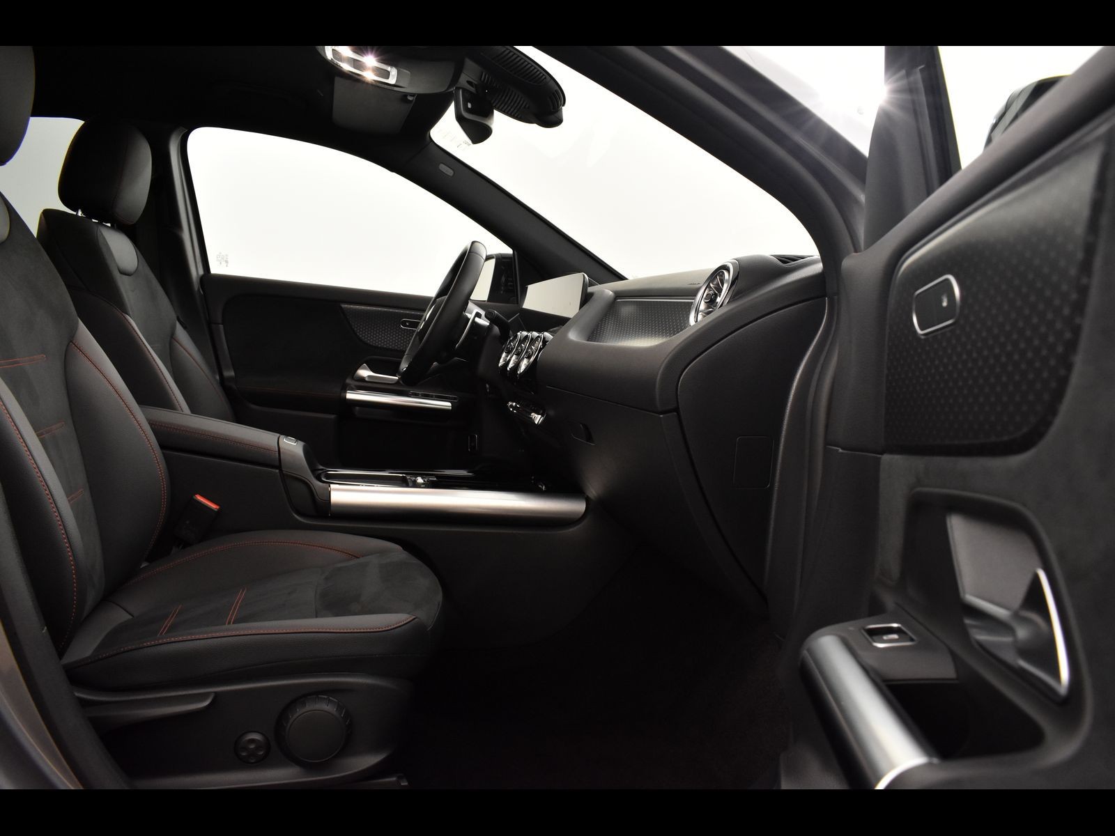 8 - AMG GLA amg 35 amg line advanced 4matic 8g-dct