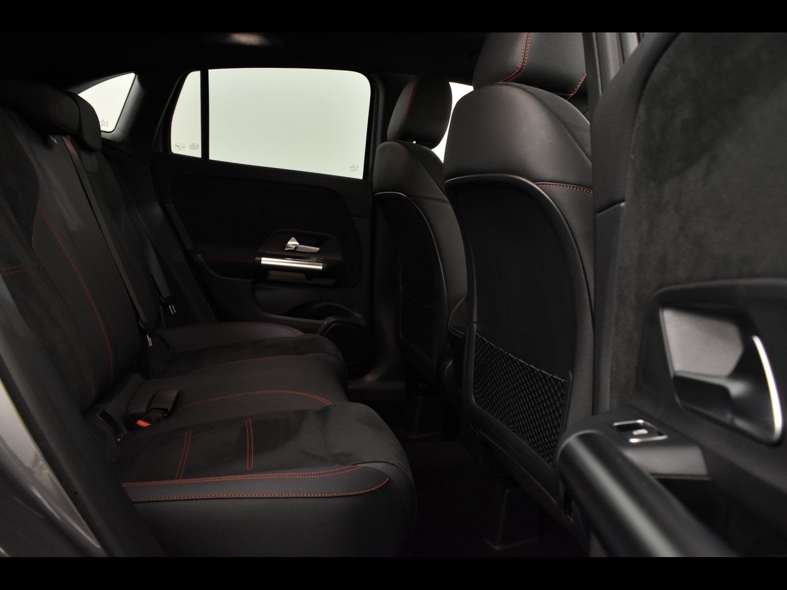 9 - AMG GLA amg 35 amg line advanced 4matic 8g-dct