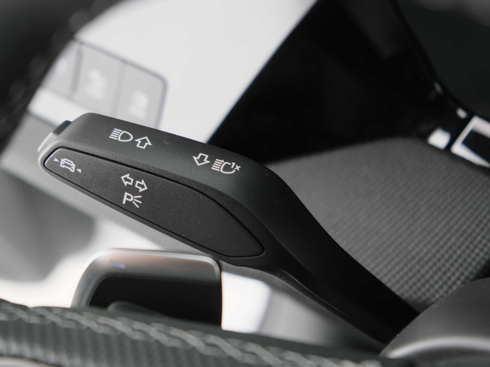 28 - Audi A3 sedan 2.0 tdi 150cv s line edition s tronic