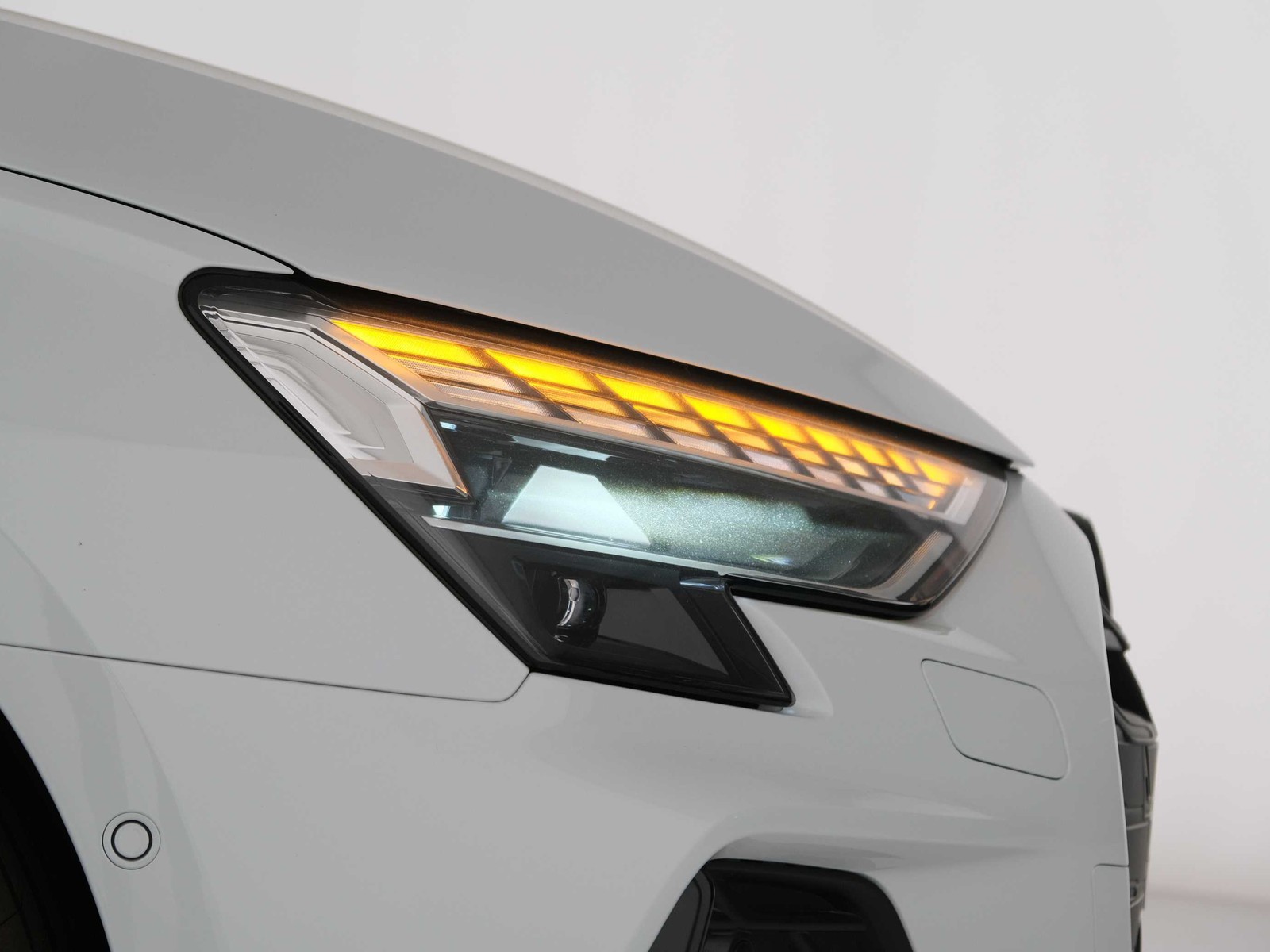 47 - Audi A3 sedan 2.0 tdi 150cv s line edition s tronic