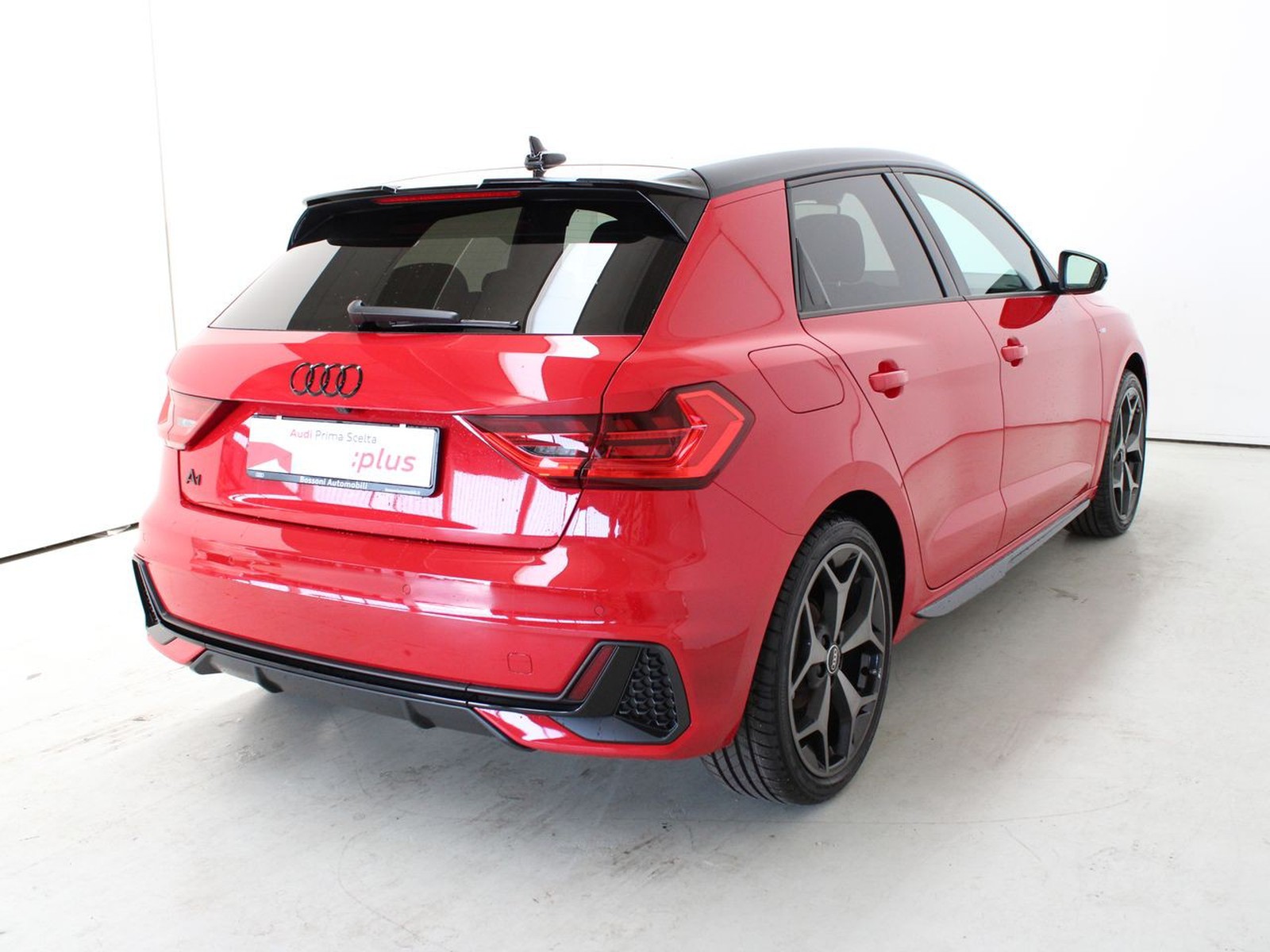 2 - Audi A1 sportback 30 1.0 tfsi 116cv identity black s tronic