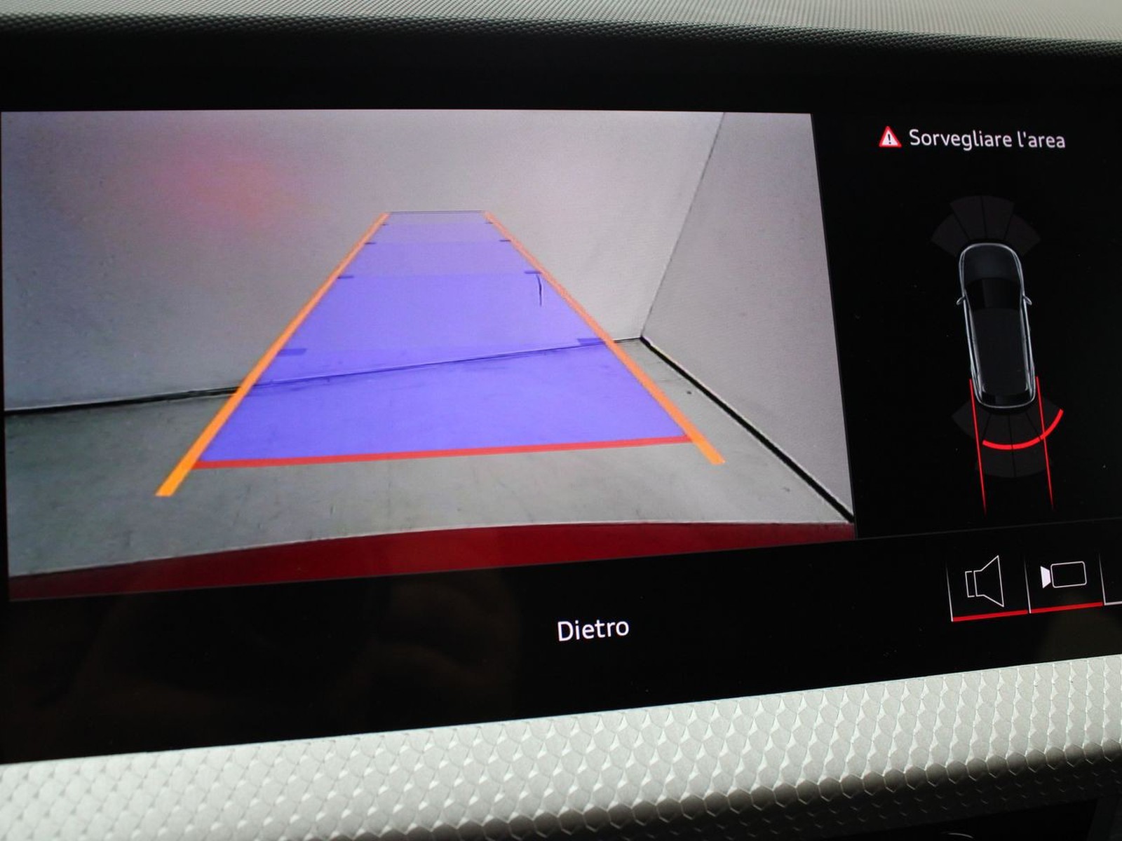 28 - Audi A1 sportback 30 1.0 tfsi 116cv identity black s tronic