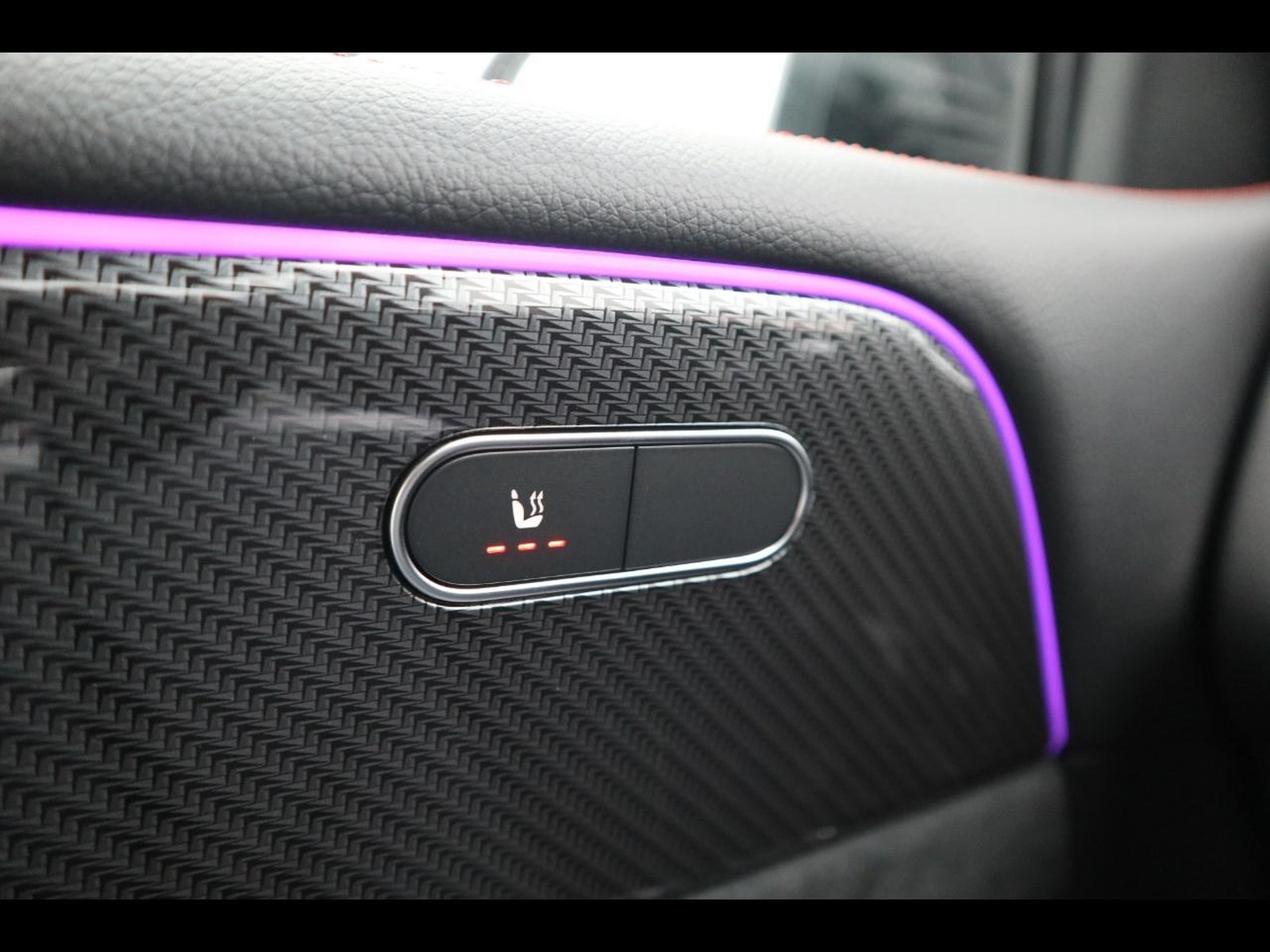 16 - Mercedes GLB 200 d amg line advanced plus 8g-dct 7p.ti