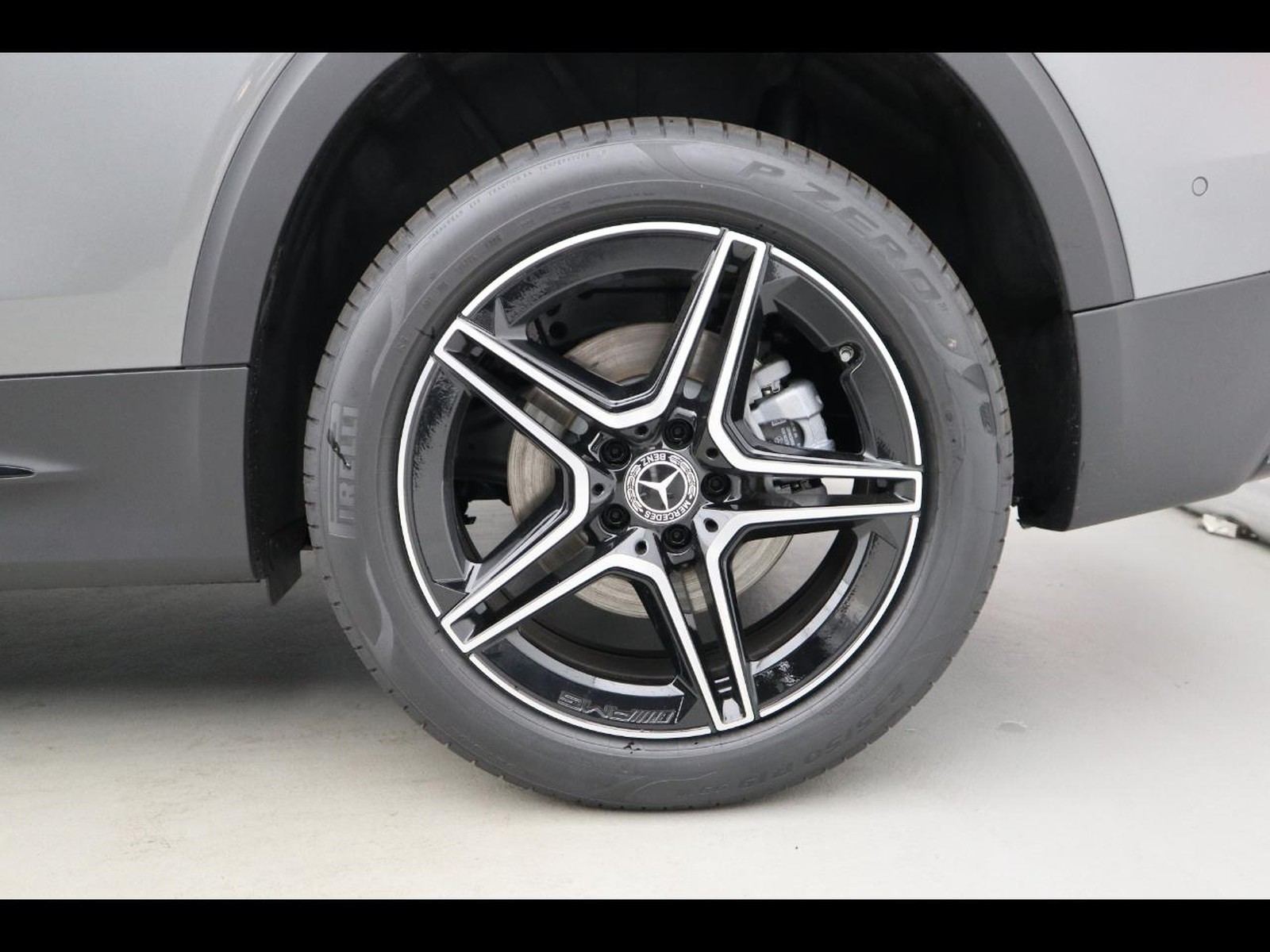 4 - Mercedes GLB 200 d amg line advanced plus 8g-dct 7p.ti