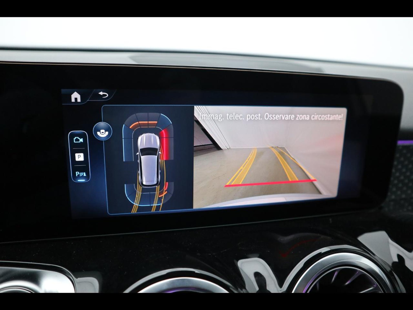 11 - Mercedes GLB 200 d progressive advanced plus 8g-dct