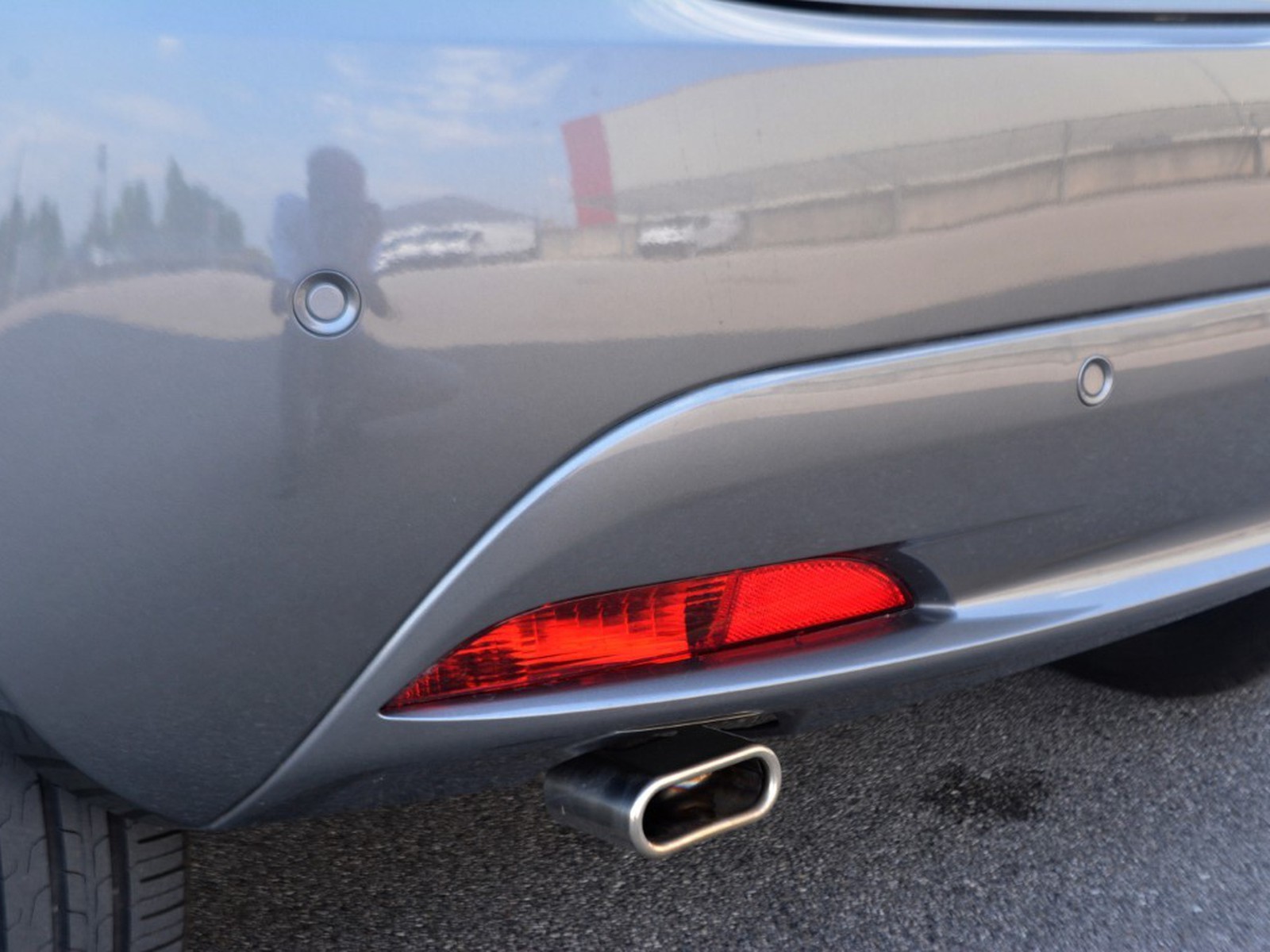 23 - Lancia Ypsilon 1.0 firefly hybrid 70cv platino s&s