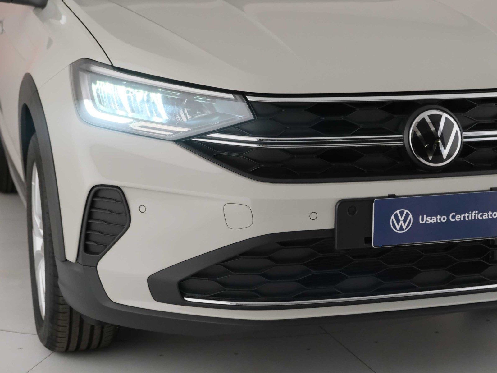 14 - Volkswagen Taigo 1.0 tsi 115cv life