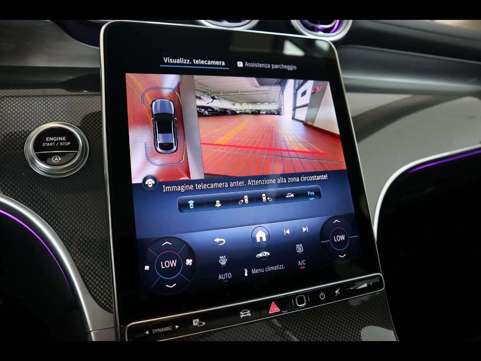 12 - Mercedes GLC coupe 220 d amg line premium 4matic 9g-tronic