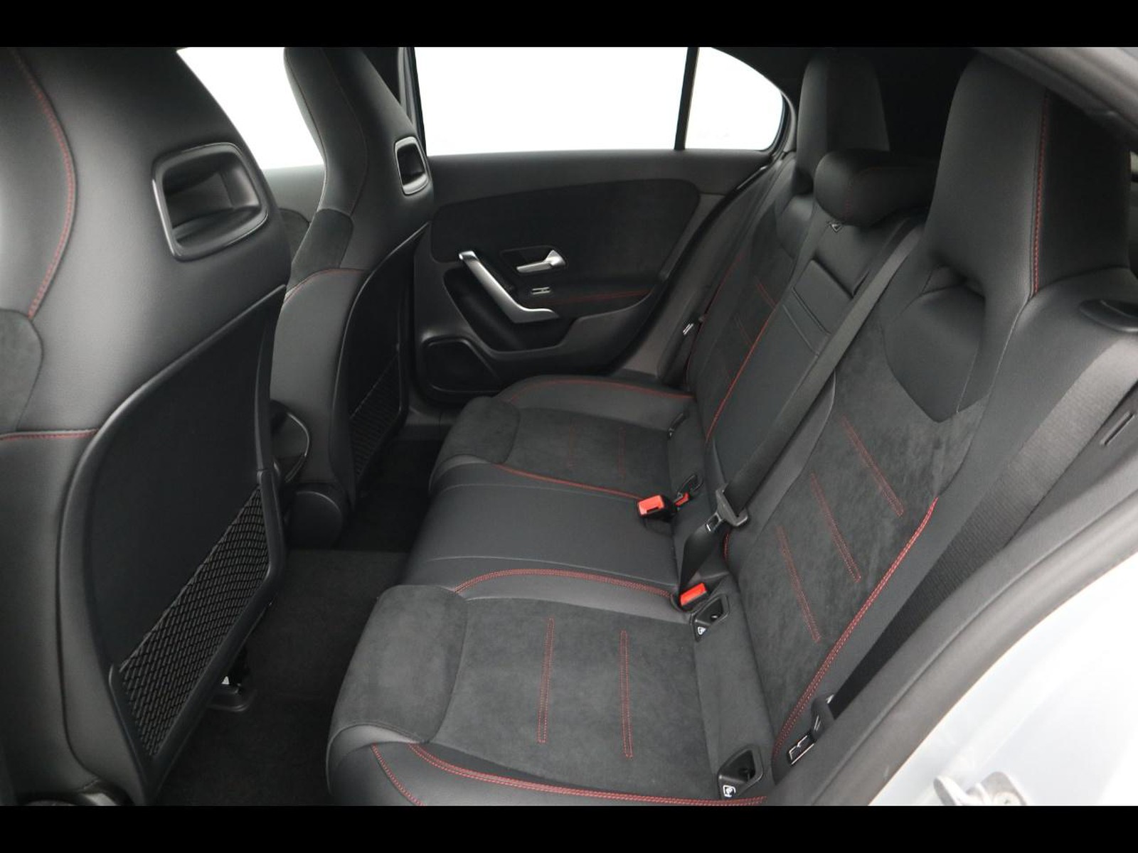 8 - Mercedes Classe A 180 d amg line advanced plus speedshift dct amg 8g