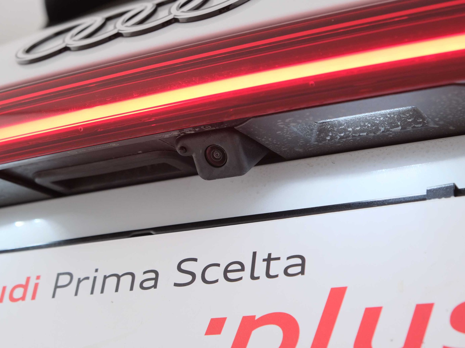 8 - Audi Q8 e-tron 50 business advanced quattro