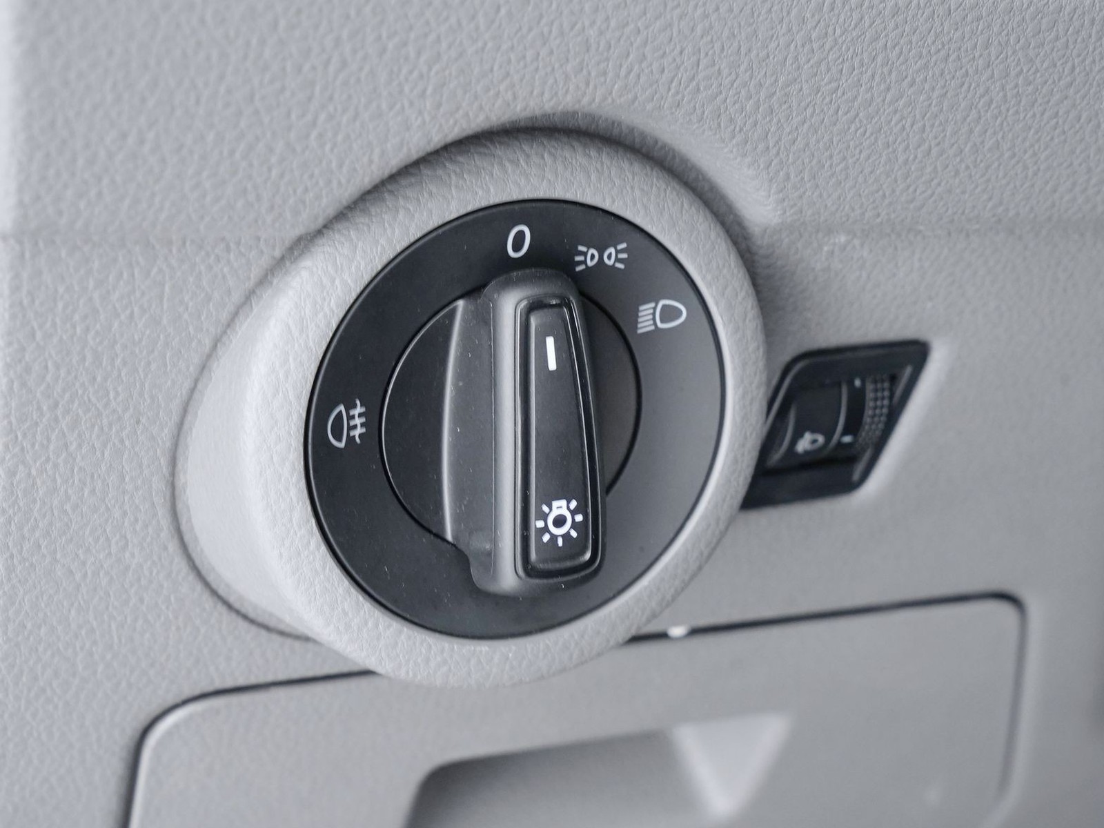 17 - Volkswagen VIC T6.1 Caravelle t6.1 2.0 tdi 150cv comfortline p.c. dsg7