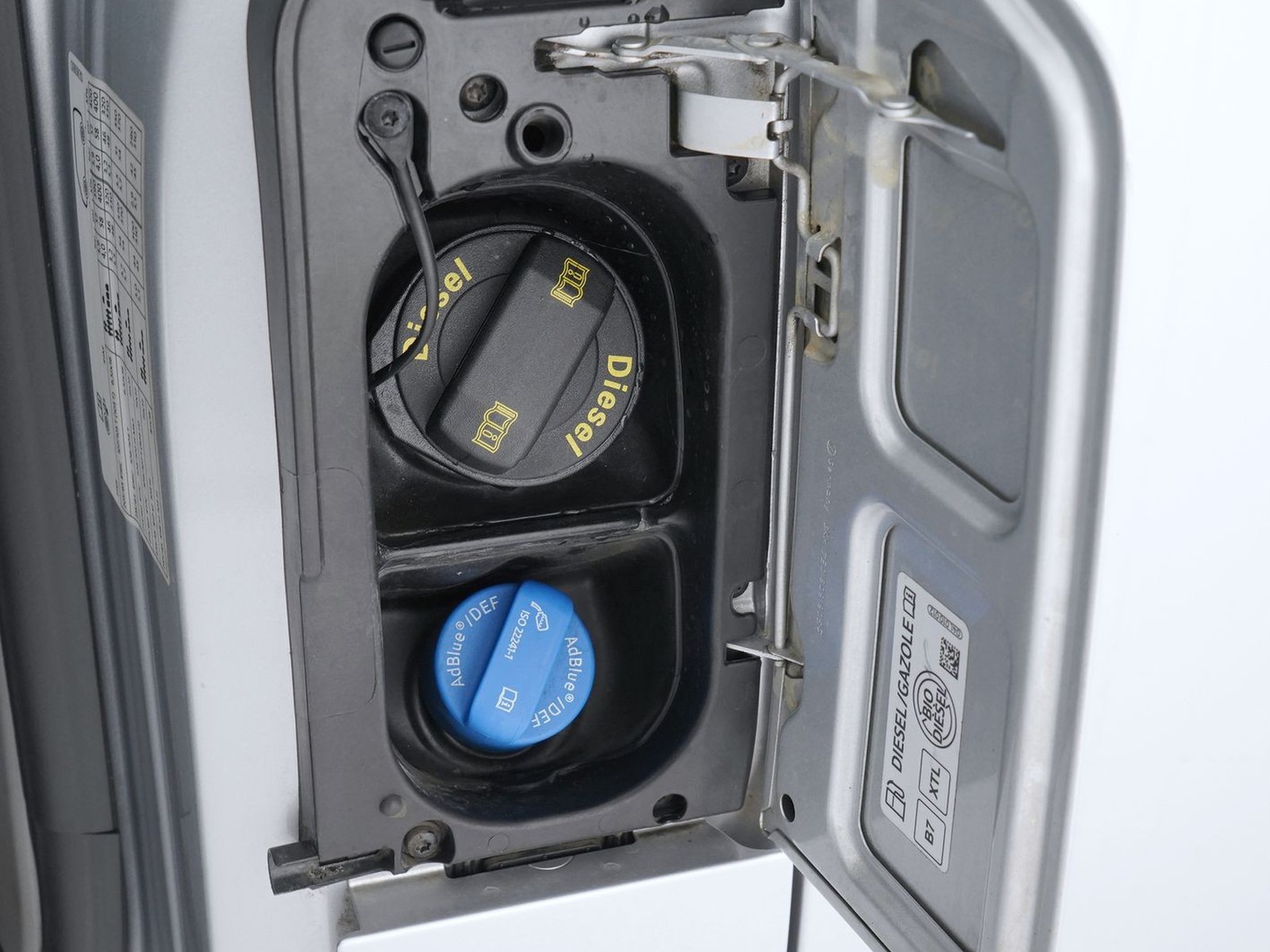 29 - Volkswagen VIC T6.1 Caravelle t6.1 2.0 tdi 150cv comfortline p.c. dsg7