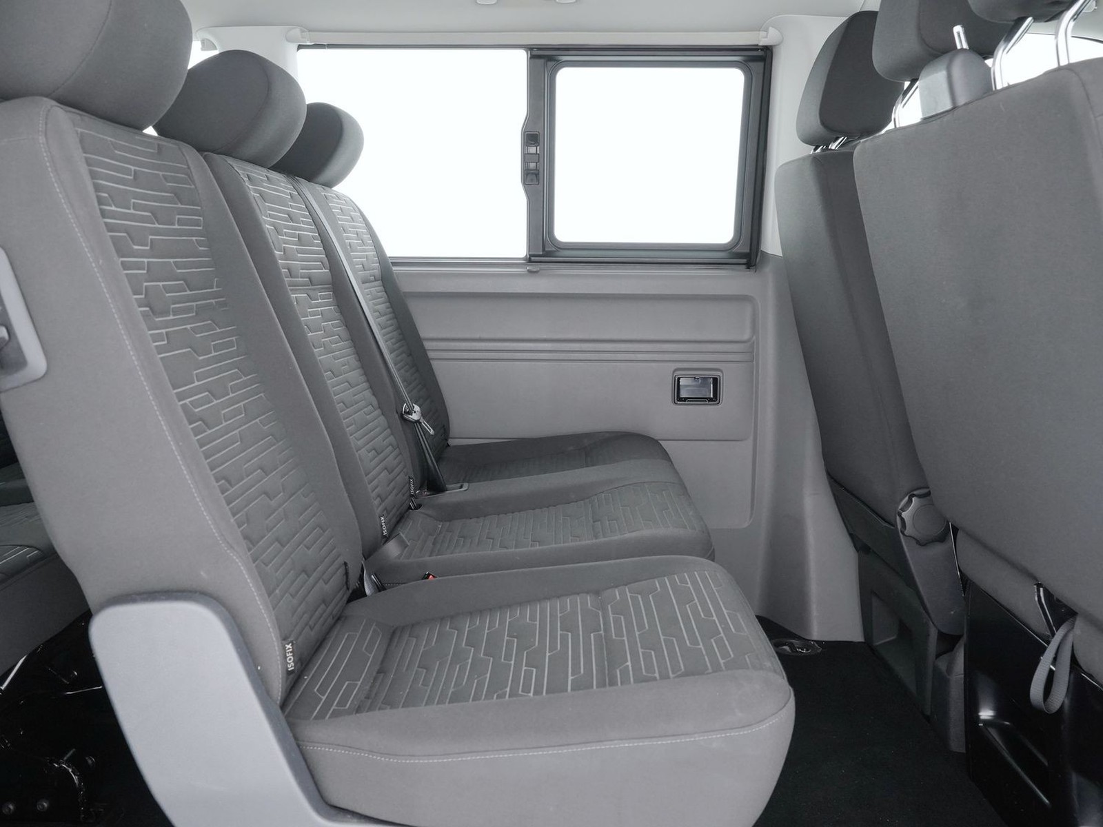 9 - Volkswagen VIC T6.1 Caravelle t6.1 2.0 tdi 150cv comfortline p.c. dsg7