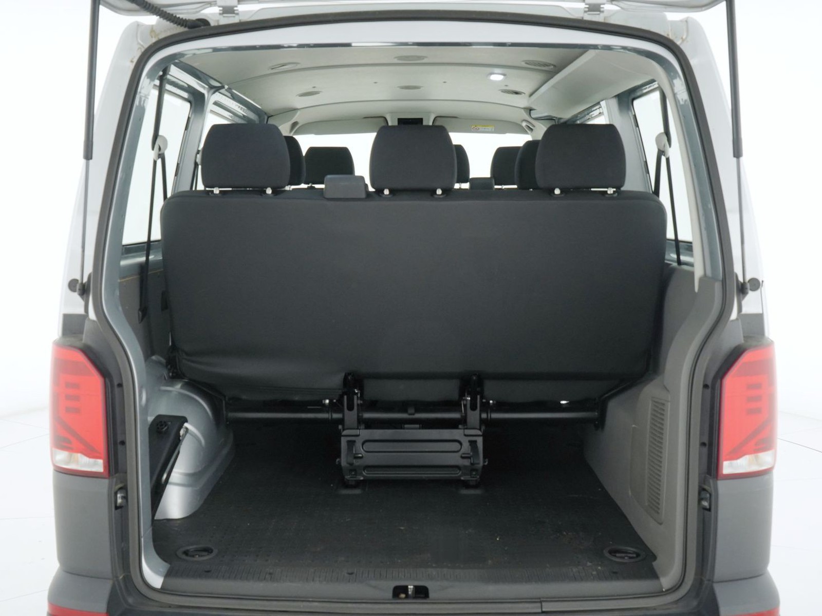 11 - Volkswagen VIC T6.1 Transporter t6.1 30 2.0 tdi 150cv kombi business p.c. dsg7