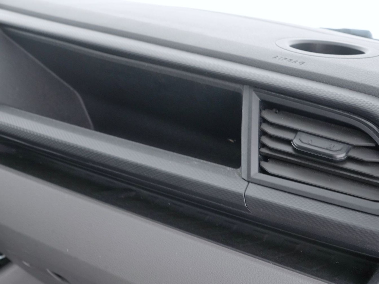 20 - Volkswagen VIC T6.1 Transporter t6.1 30 2.0 tdi 150cv kombi business p.c. dsg7