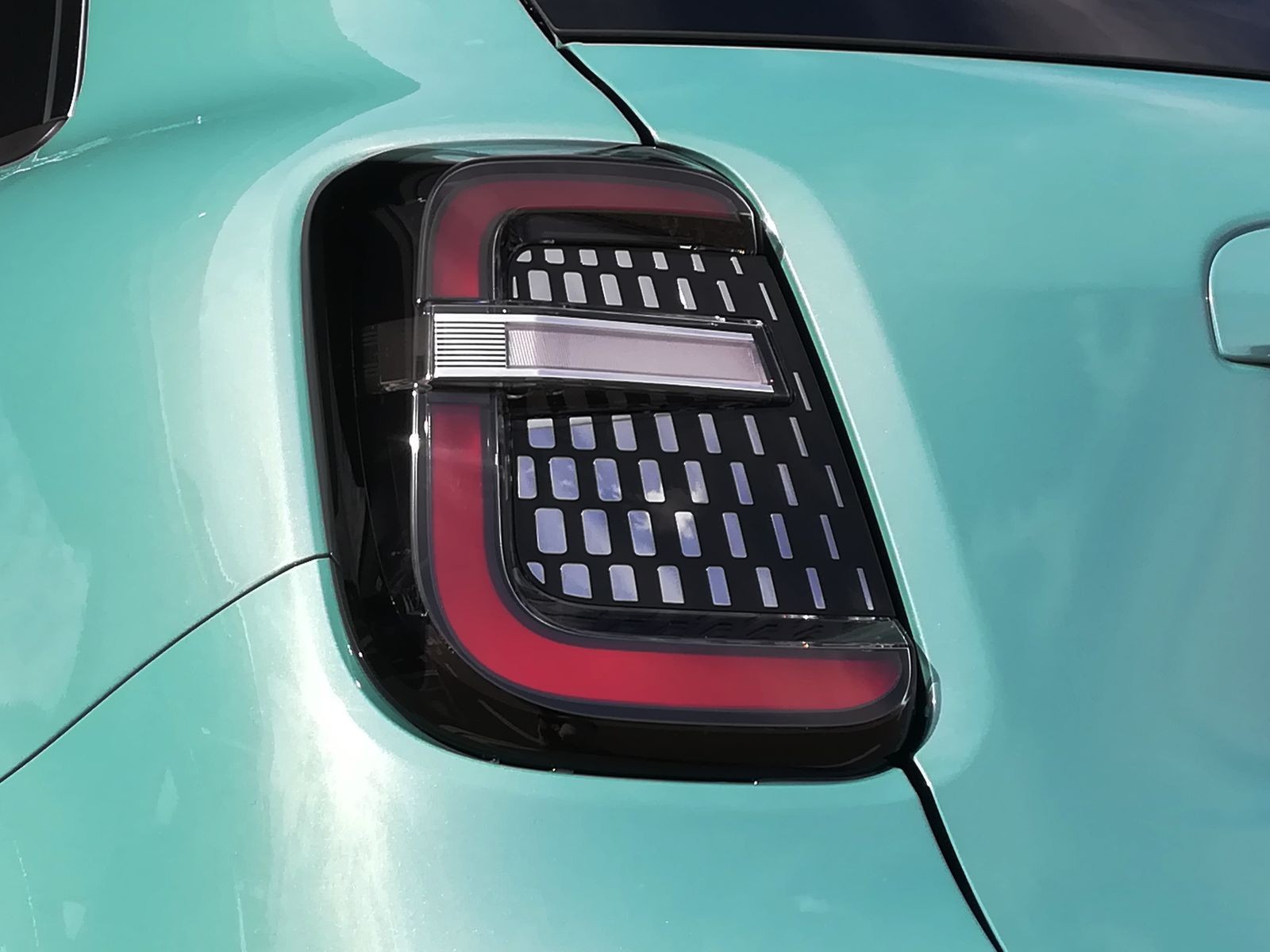 15 - Fiat 600 1.2 hybrid 110cv la prima edct