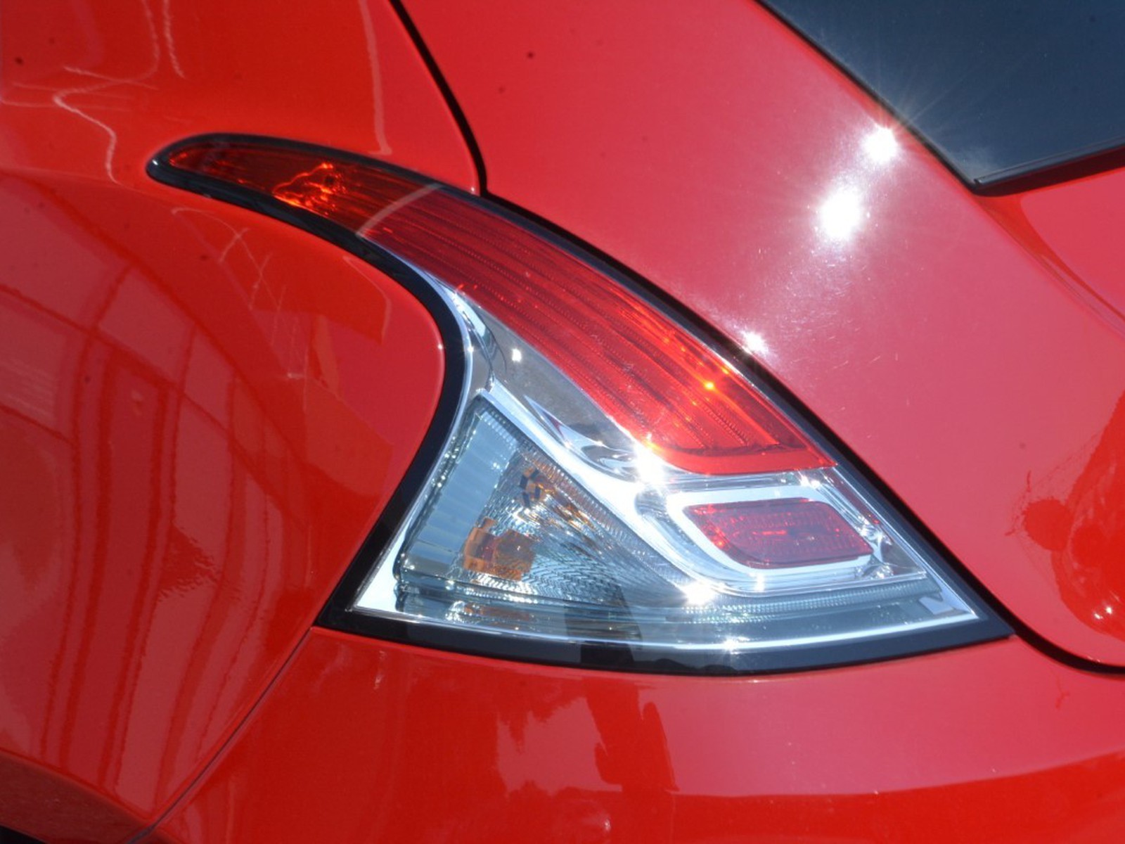 23 - Lancia Ypsilon 1.0 firefly hybrid 70cv oro s&s