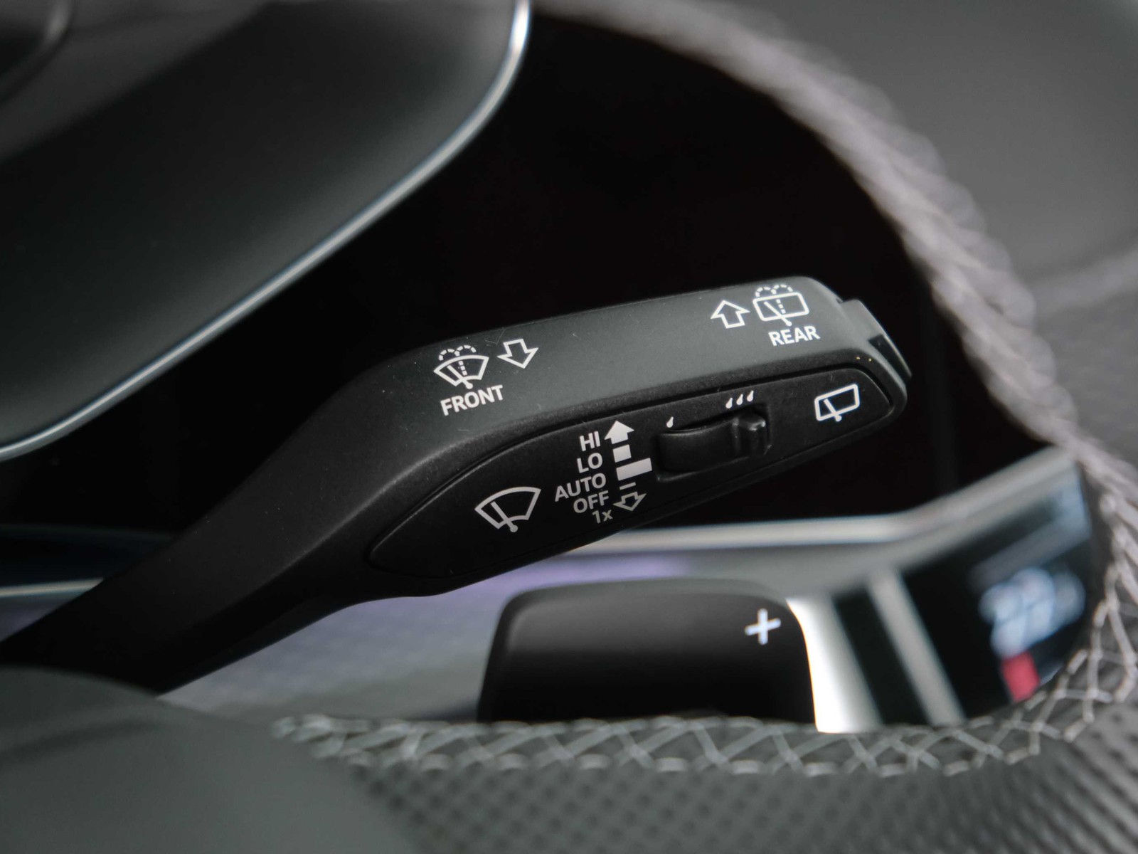 24 - Audi SQ7 s4.0 v8 tfsi sport attitude quattro tiptronic 7p.ti