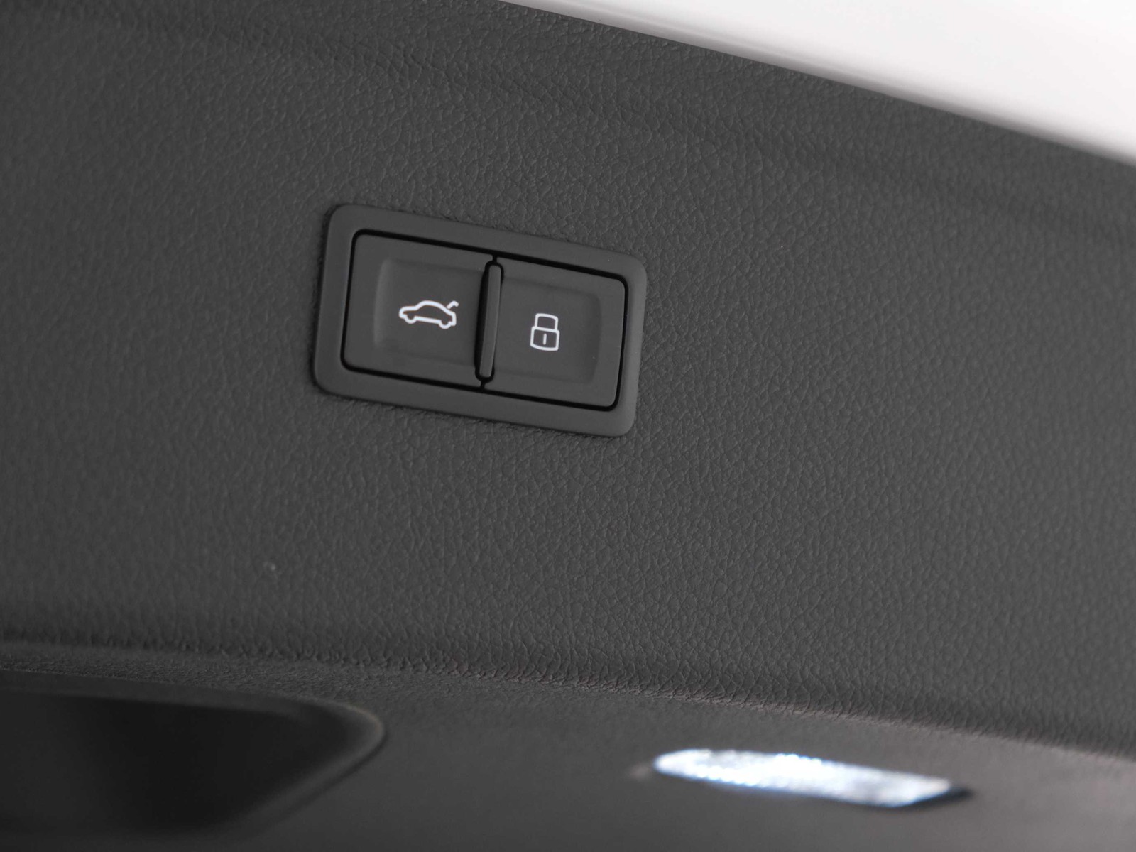 42 - Audi Q5 55 2.0 tfsi e s line plus quattro s tronic