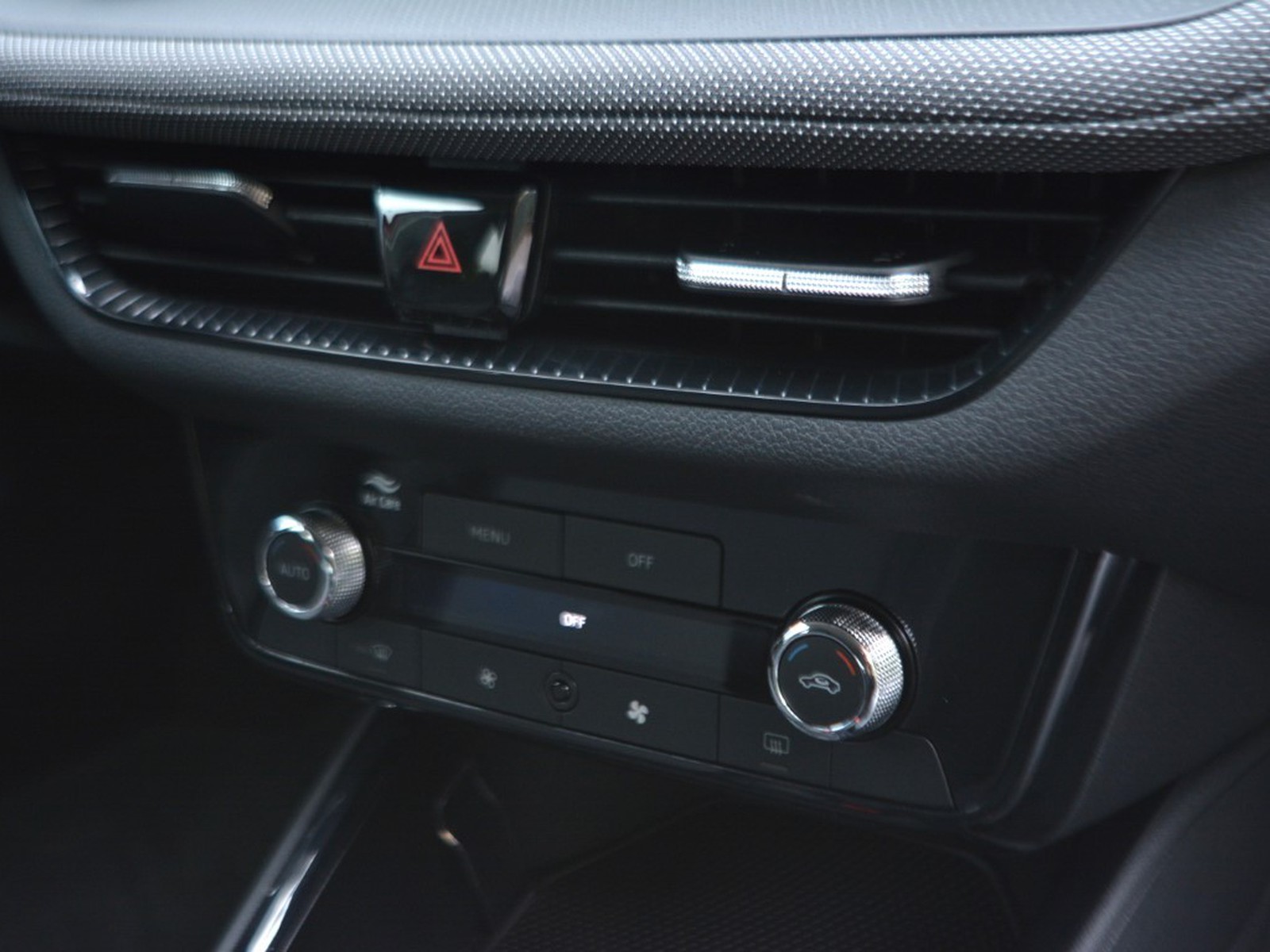 11 - Skoda Fabia 1.0 mpi evo 80cv style