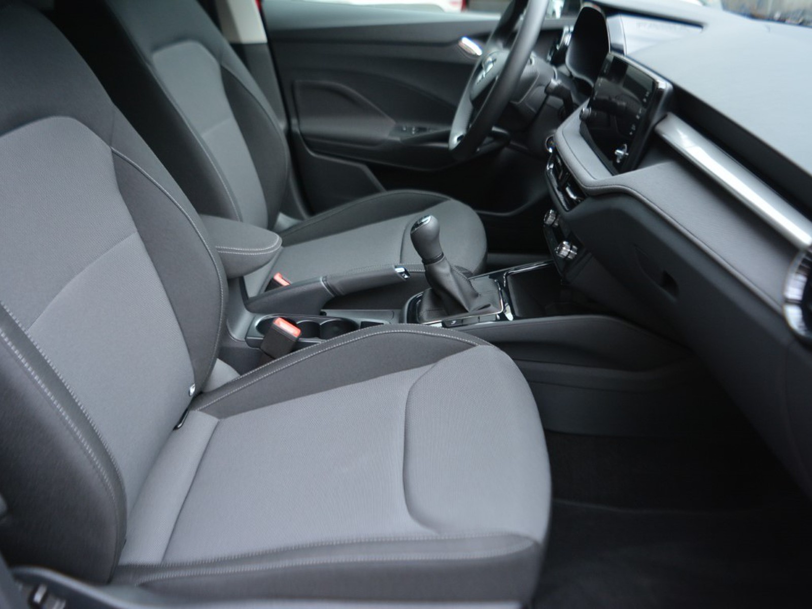 5 - Skoda Fabia 1.0 mpi evo 80cv style