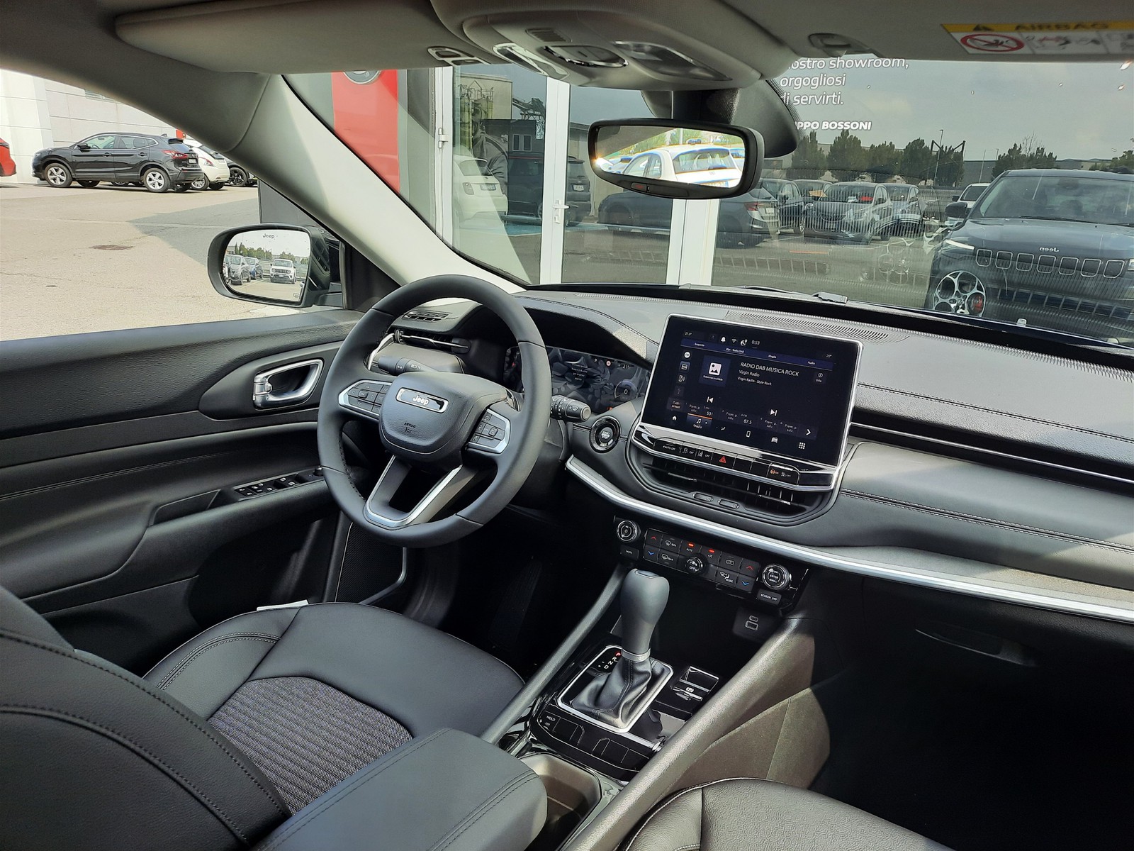 6 - Jeep Compass 1.5 turbo t4 mhev 130cv altitude 2wd dct