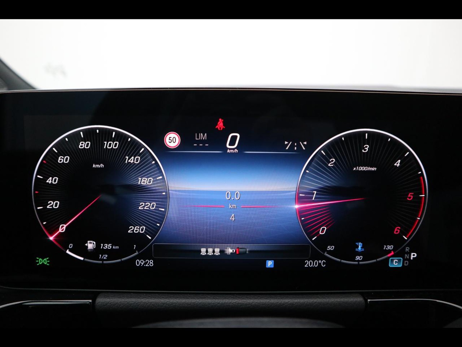 6 - Mercedes GLA 200 d amg line advanced plus 8g-dct