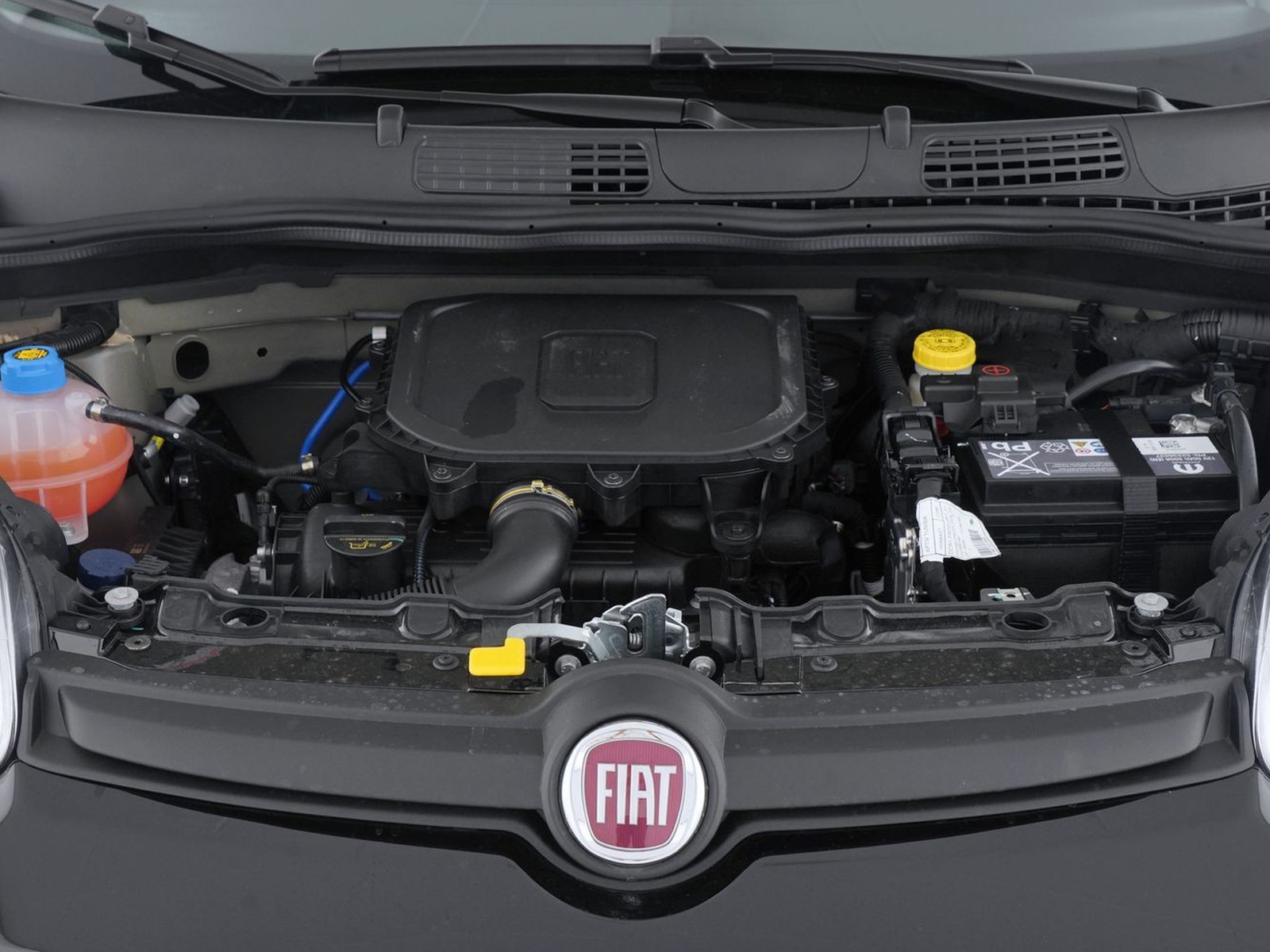 11 - Fiat Pandina 1.0 firefly hybrid 70cv pop s&s