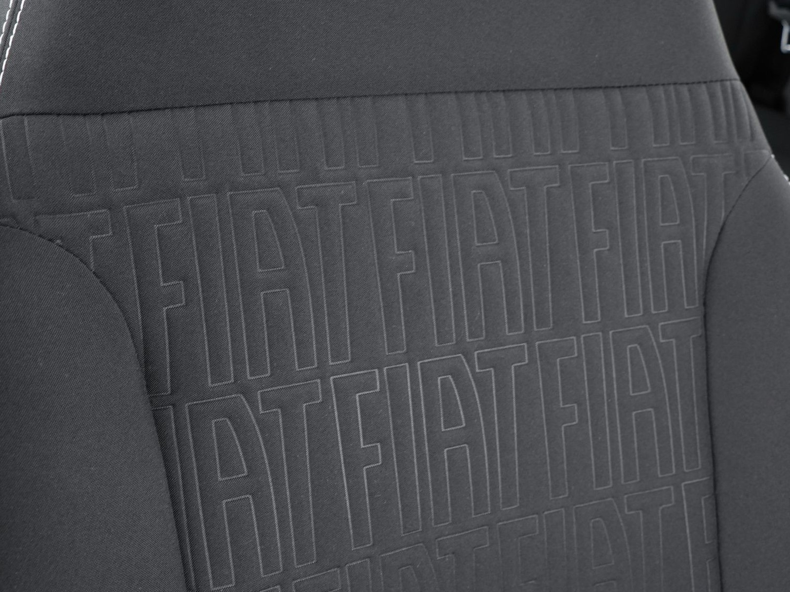 18 - Fiat Panda 1.0 firefly hybrid 70cv pop s&s