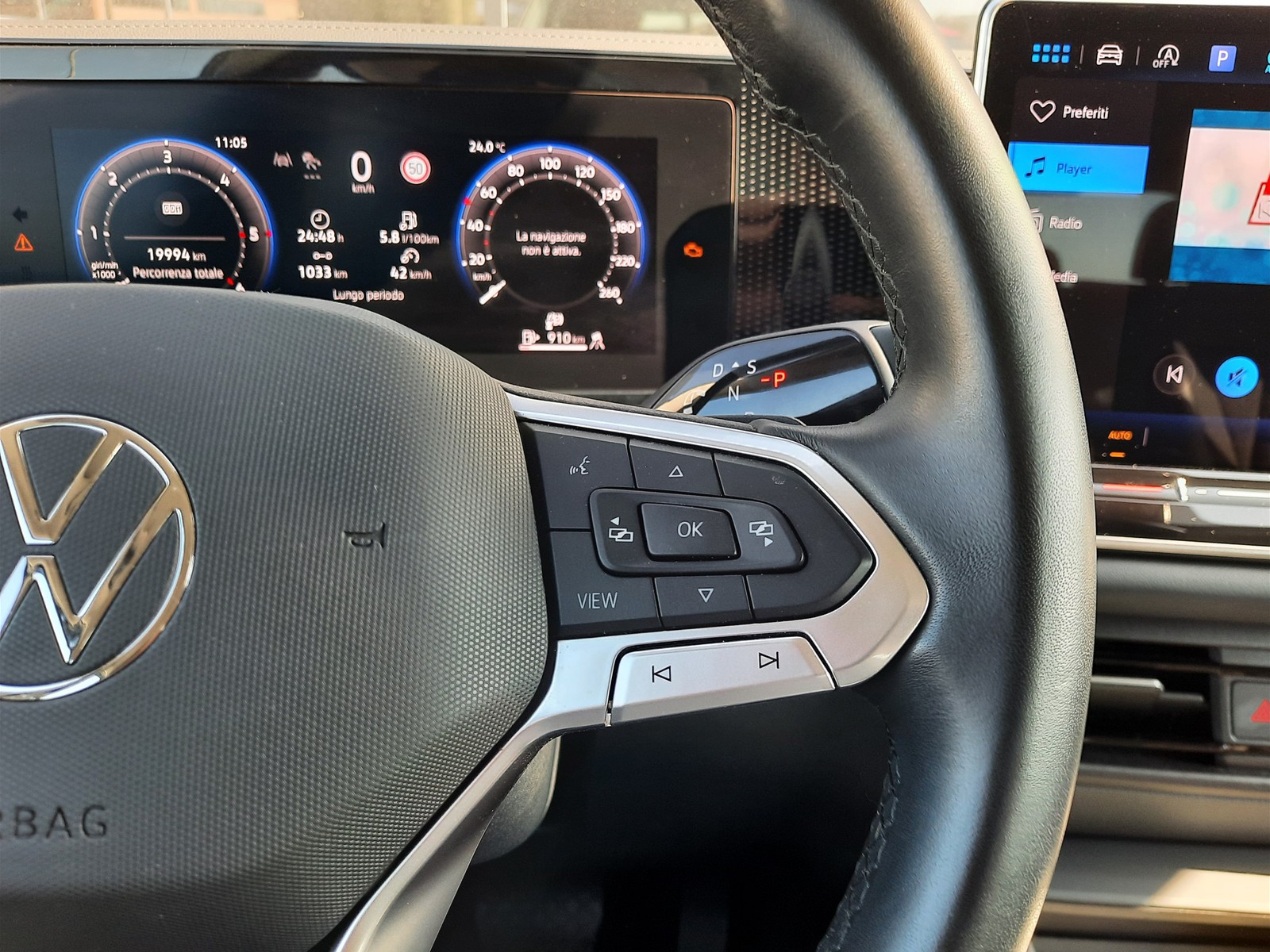 14 - Volkswagen Tiguan 2.0 tdi scr 150cv life dsg