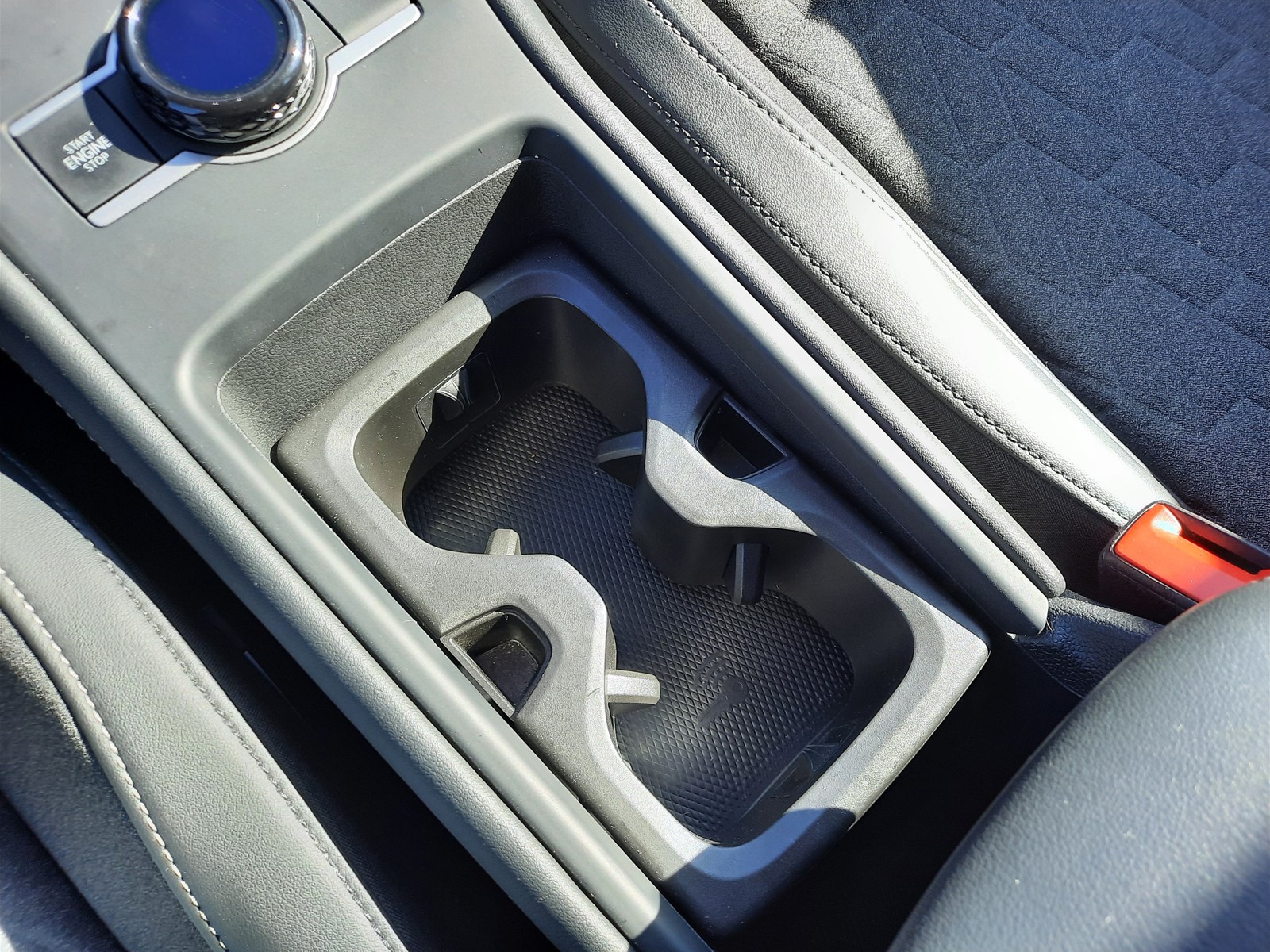 18 - Volkswagen Tiguan 2.0 tdi scr 150cv life dsg